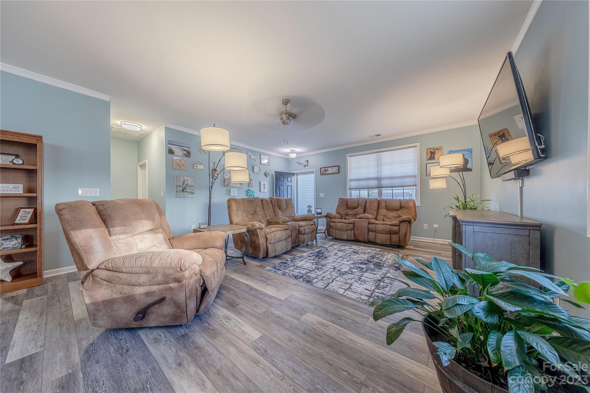 2211 Savannah Hills Drive