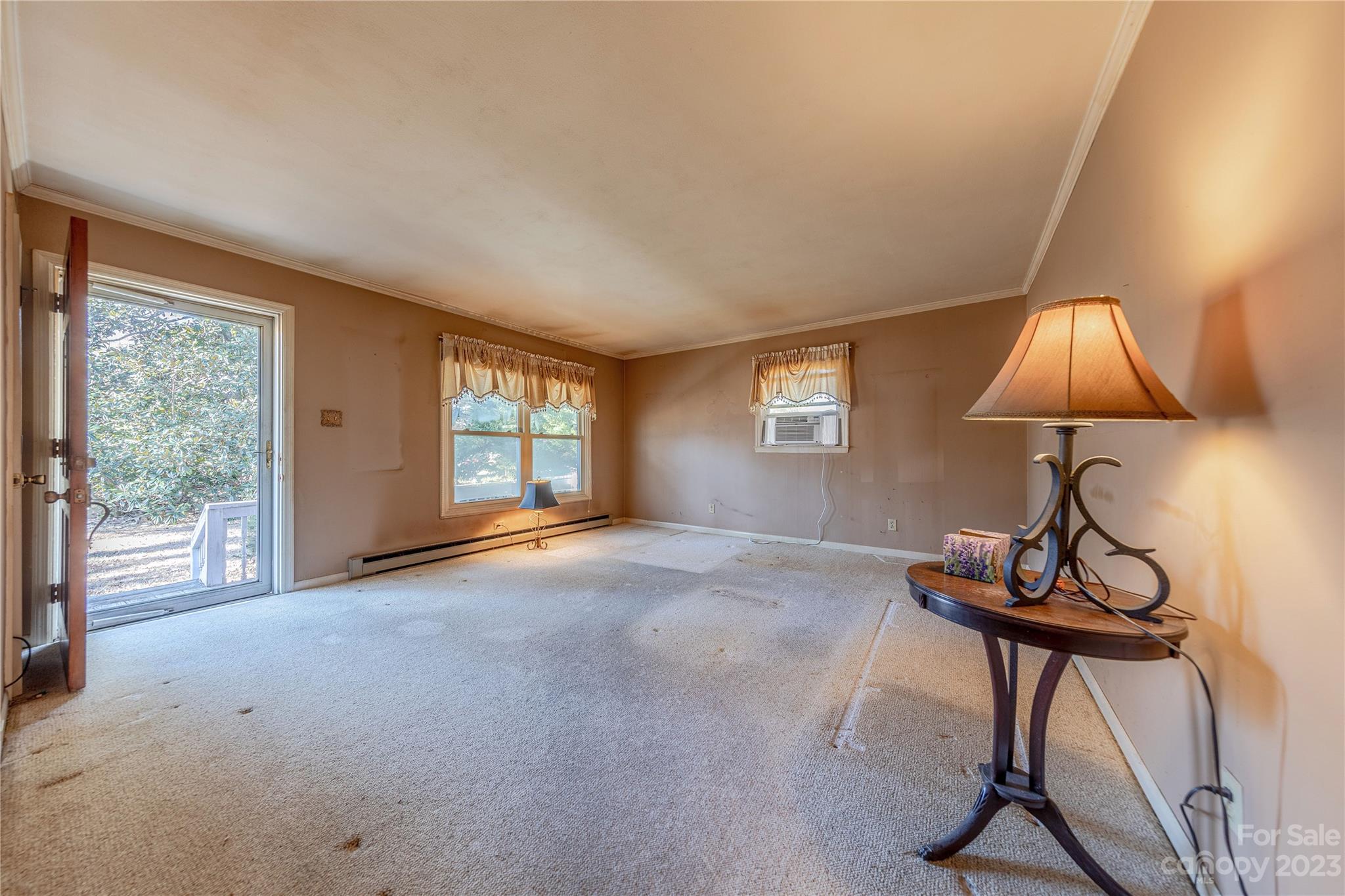 1114 University Drive