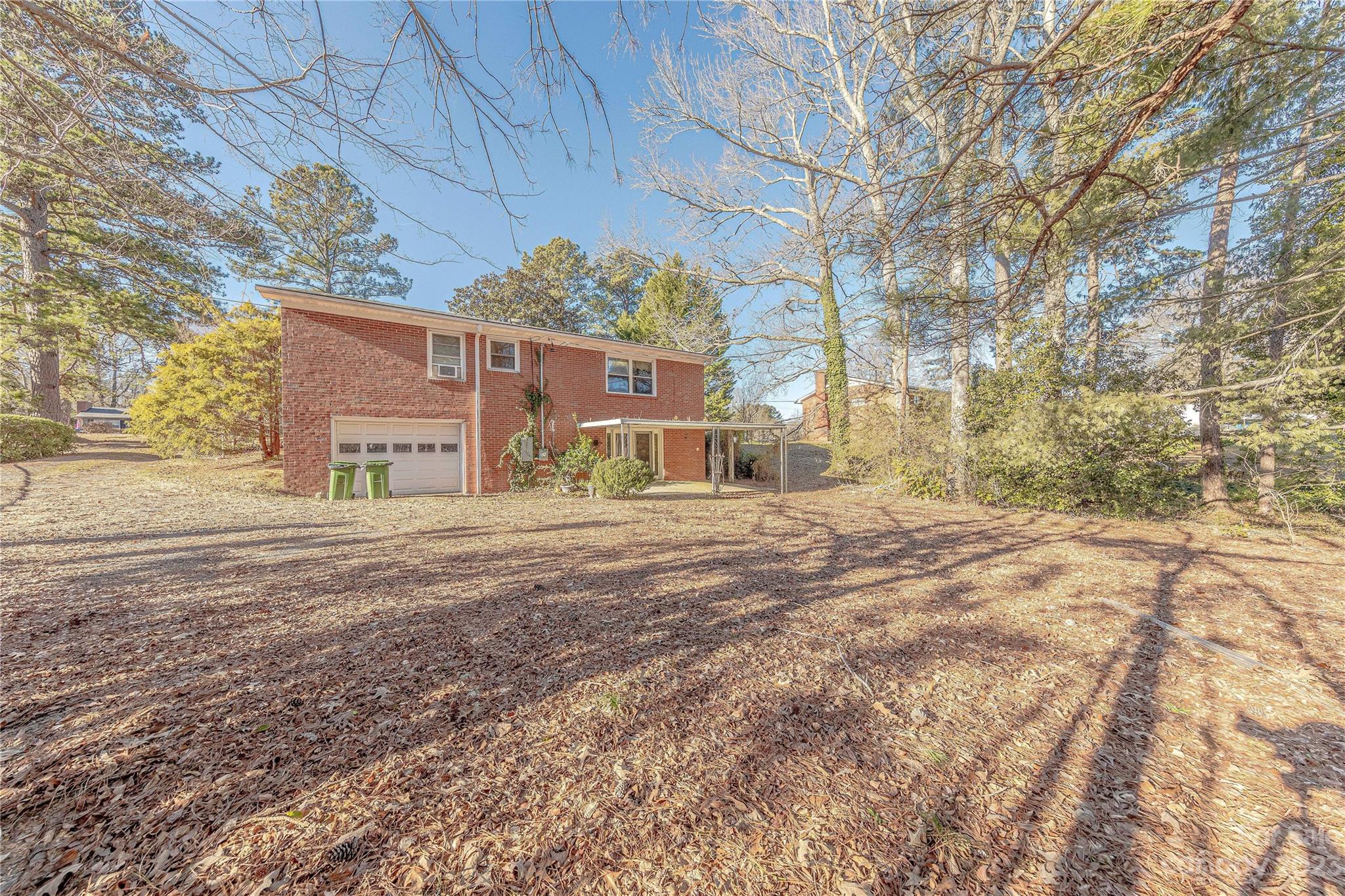 1114 University Drive