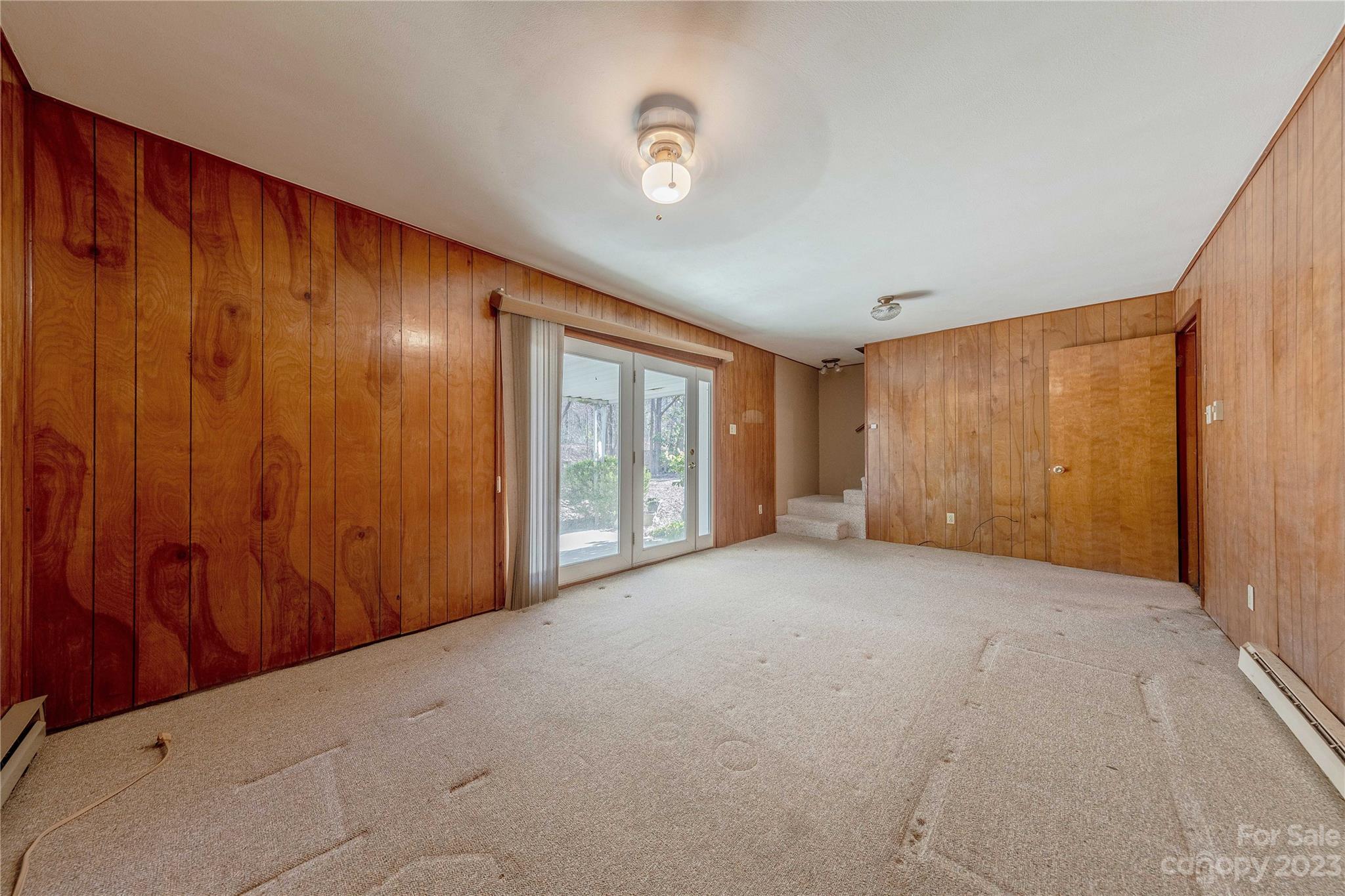 1114 University Drive