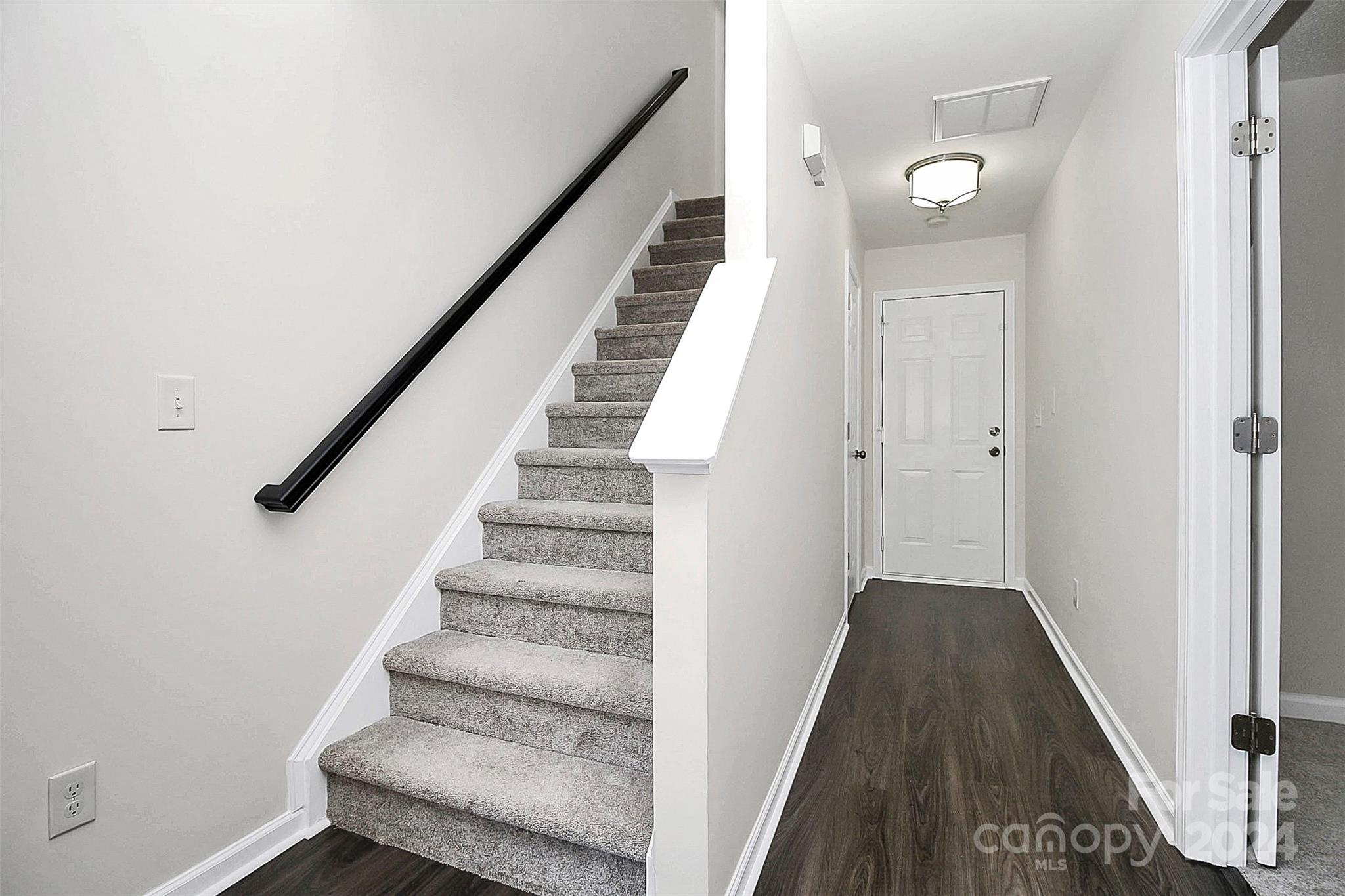 9930 Treeside Lane