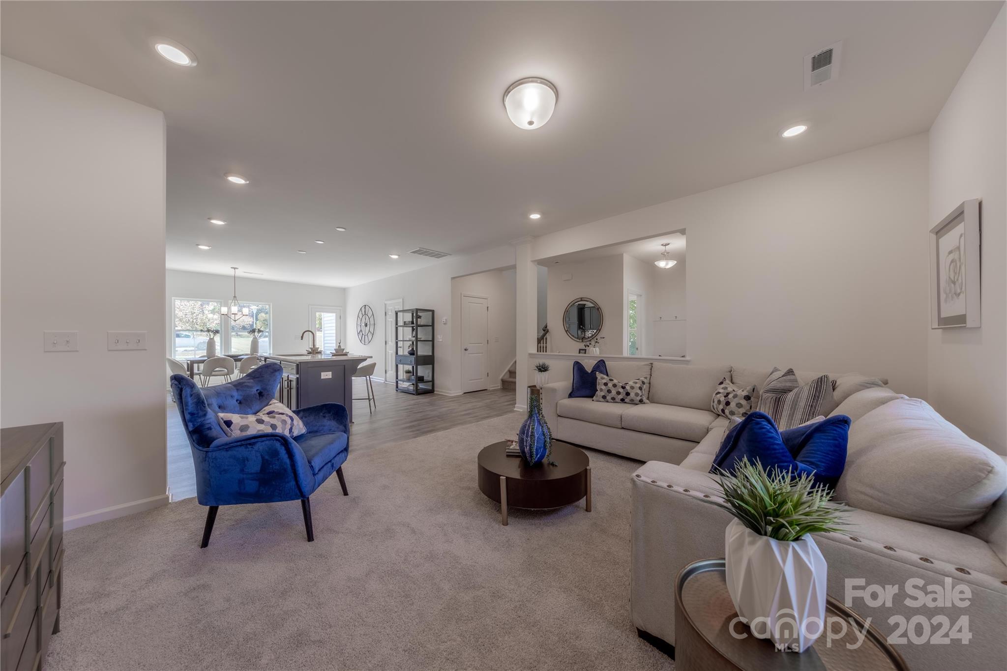 216 E Washington Avenue