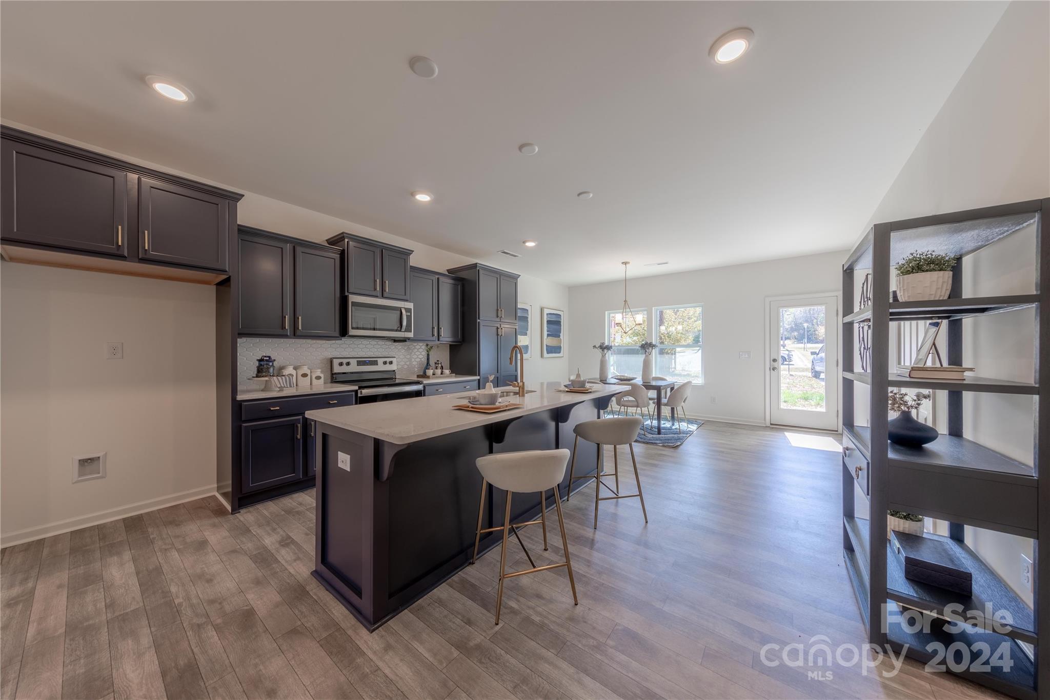 216 E Washington Avenue