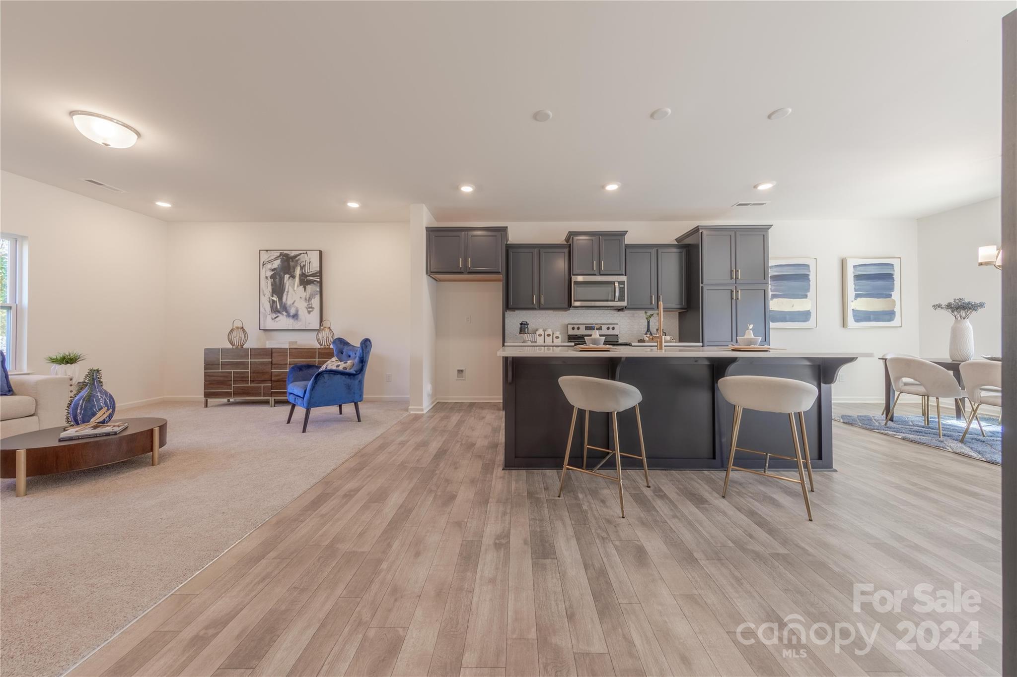 216 E Washington Avenue