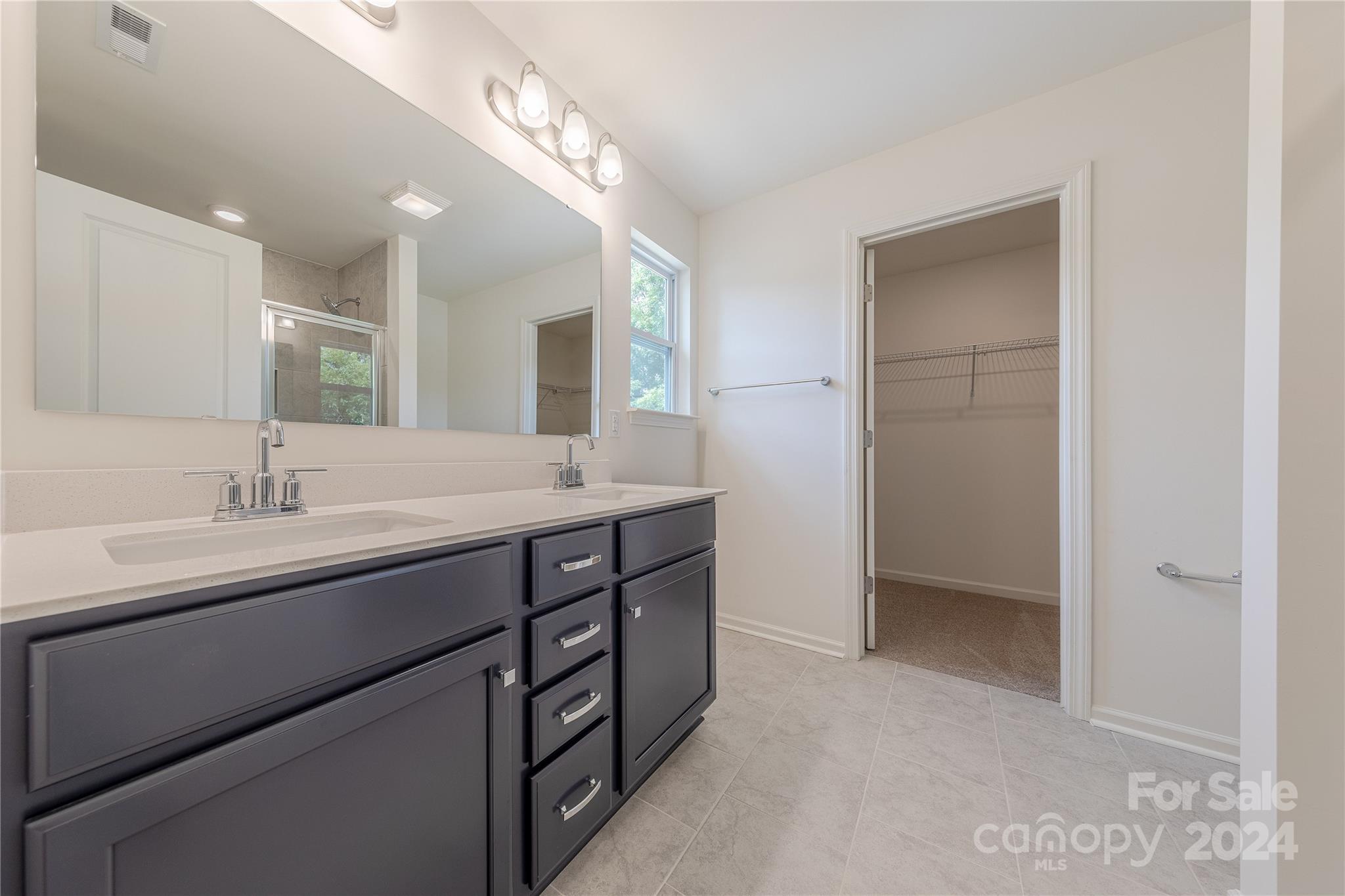 216 E Washington Avenue