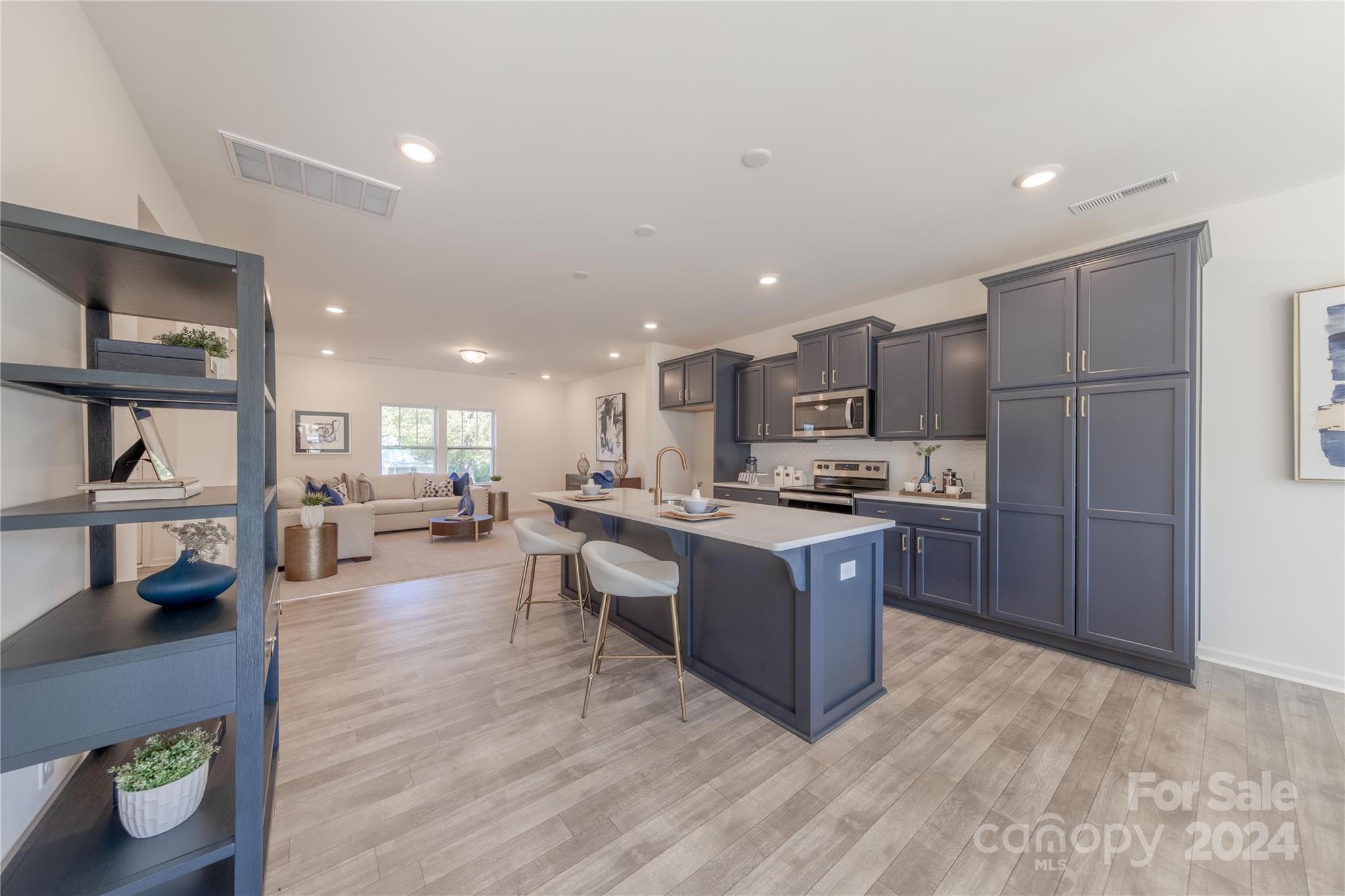 216 E Washington Avenue