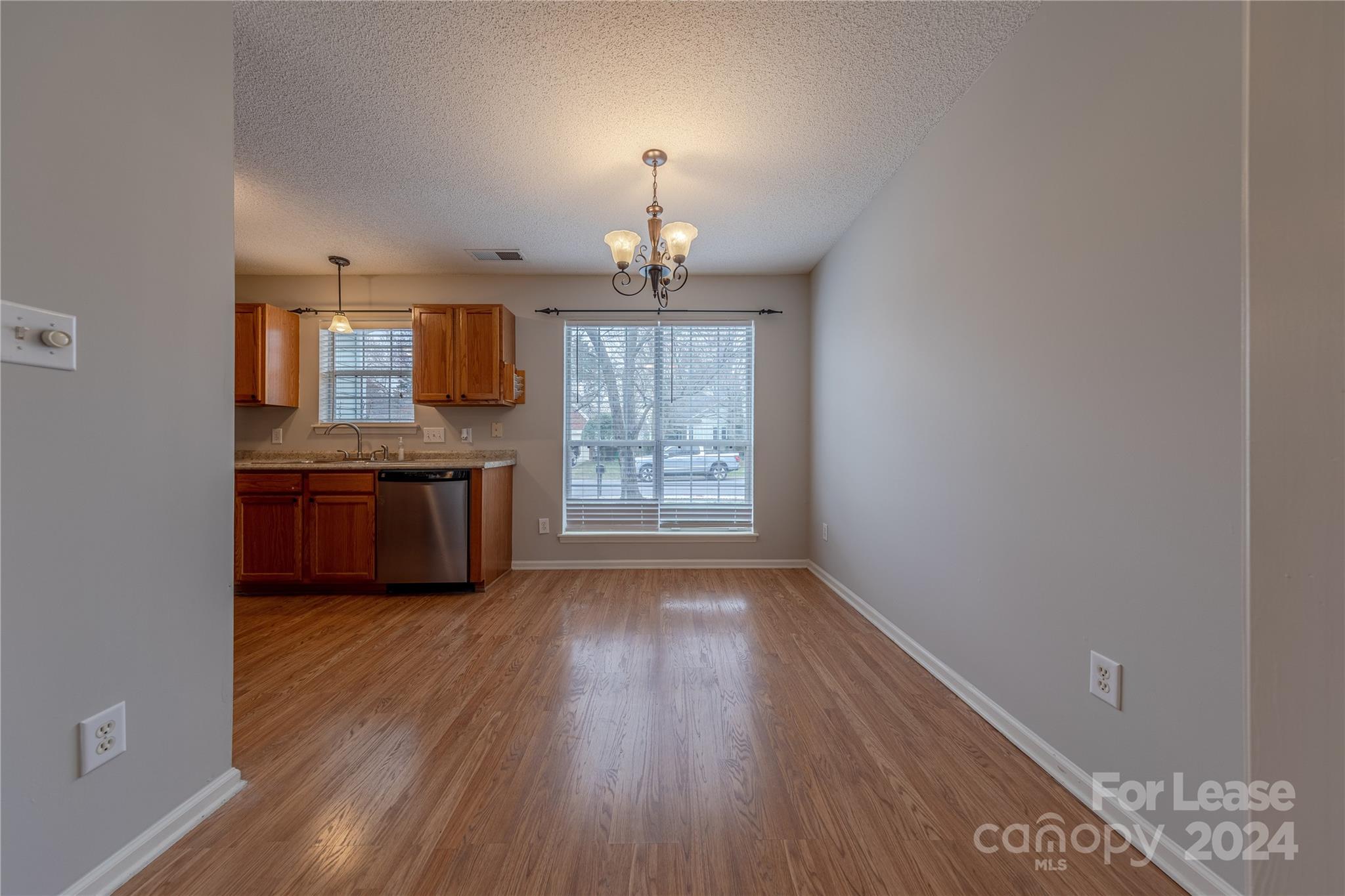13225 Lampmeade Lane