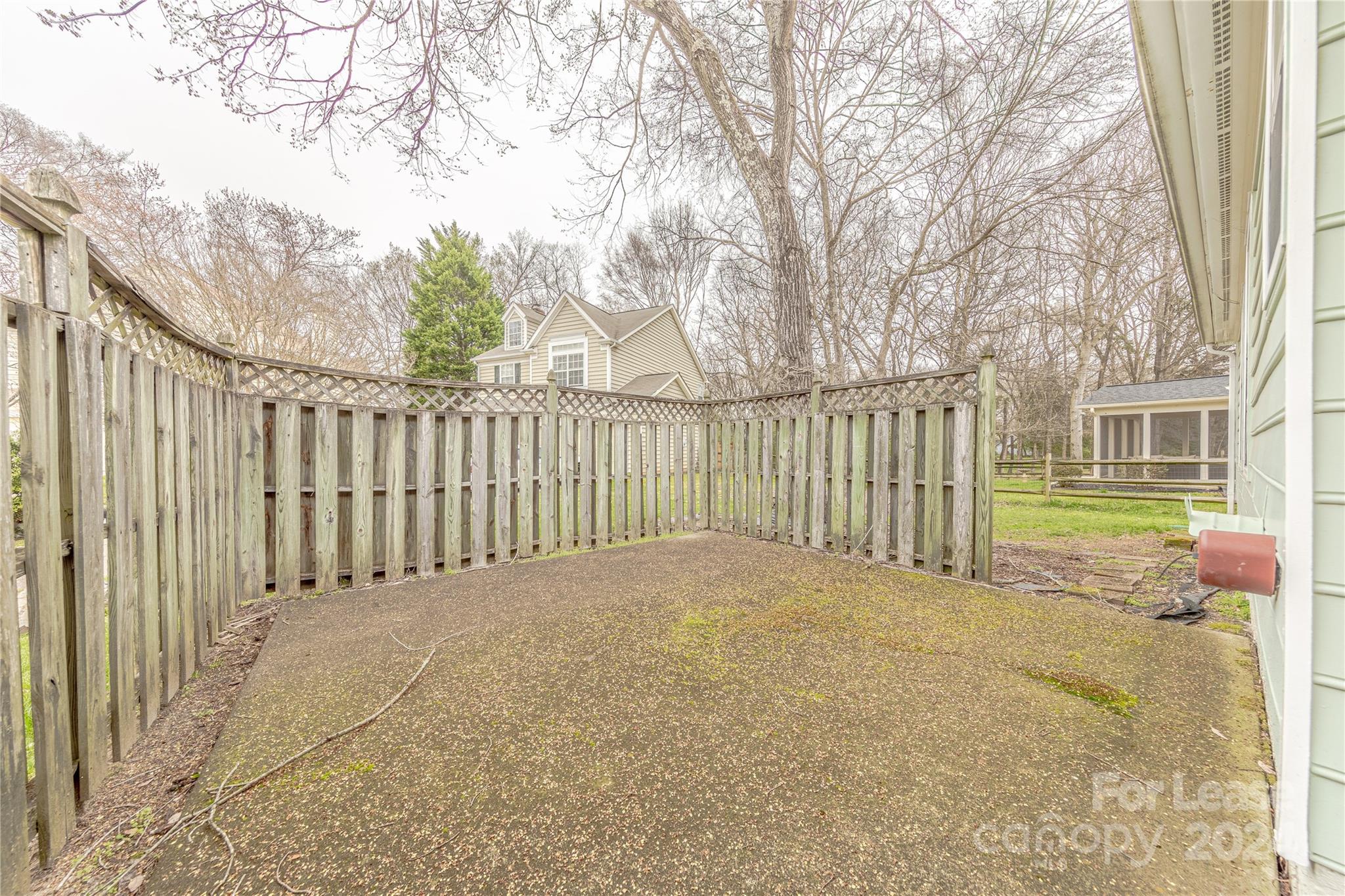 13225 Lampmeade Lane
