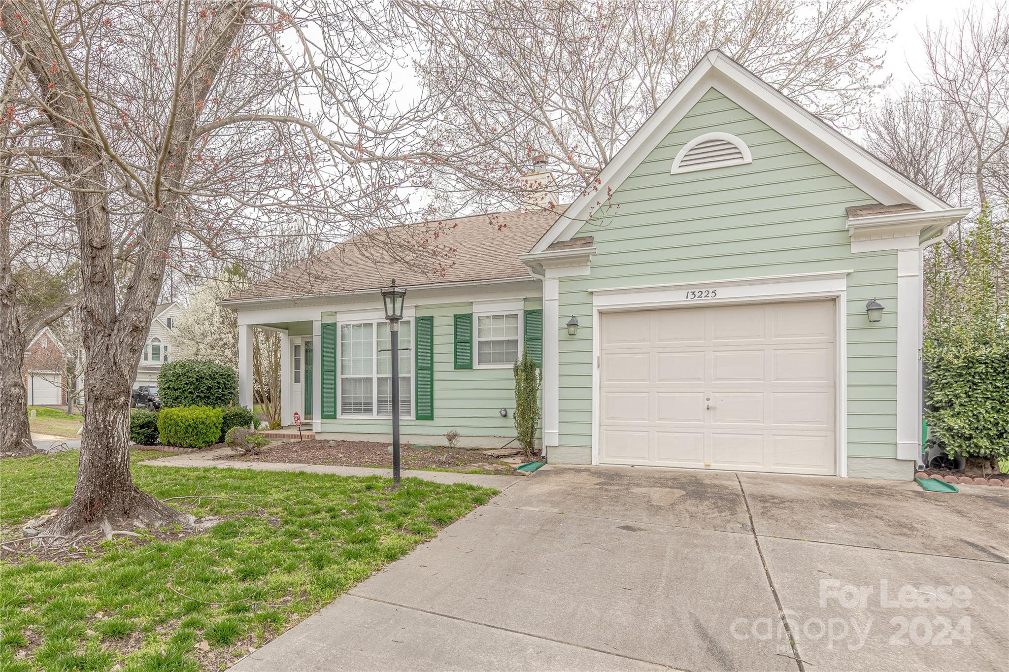 13225 Lampmeade Lane
