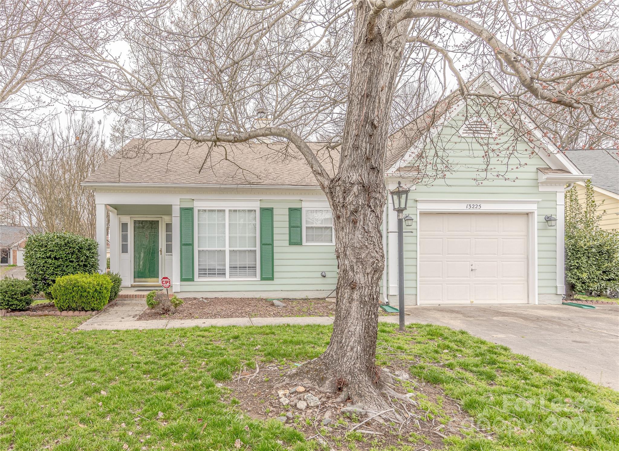 13225 Lampmeade Lane