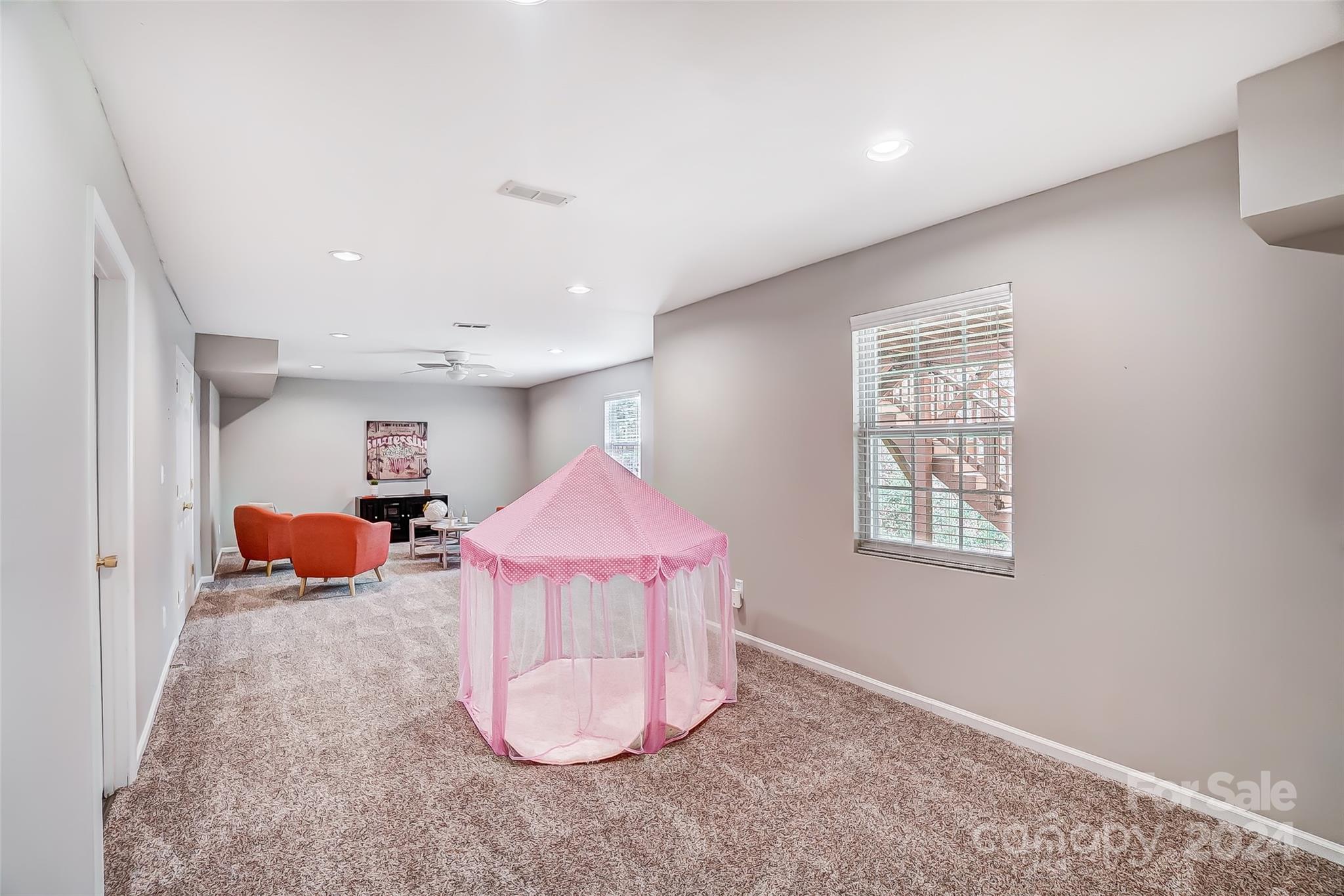 7912 Wilby Hollow Drive