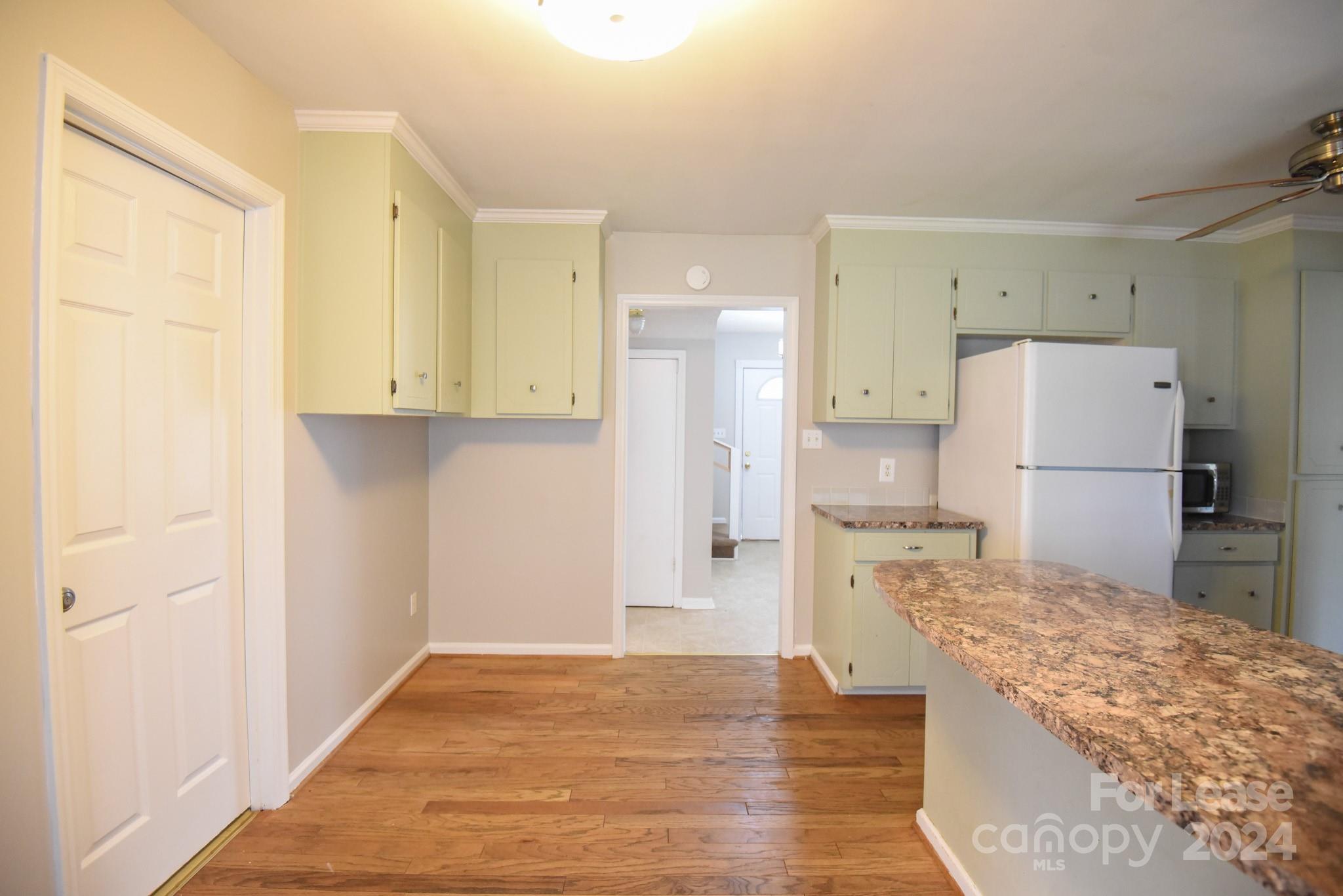 7004 Hildreth Court Unit: 2