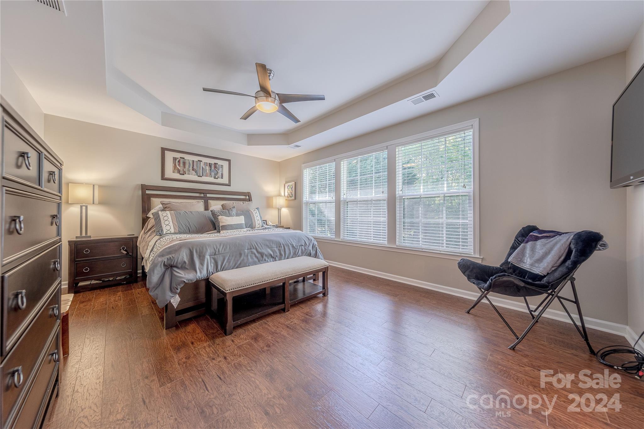 3101 Surreyhill Court