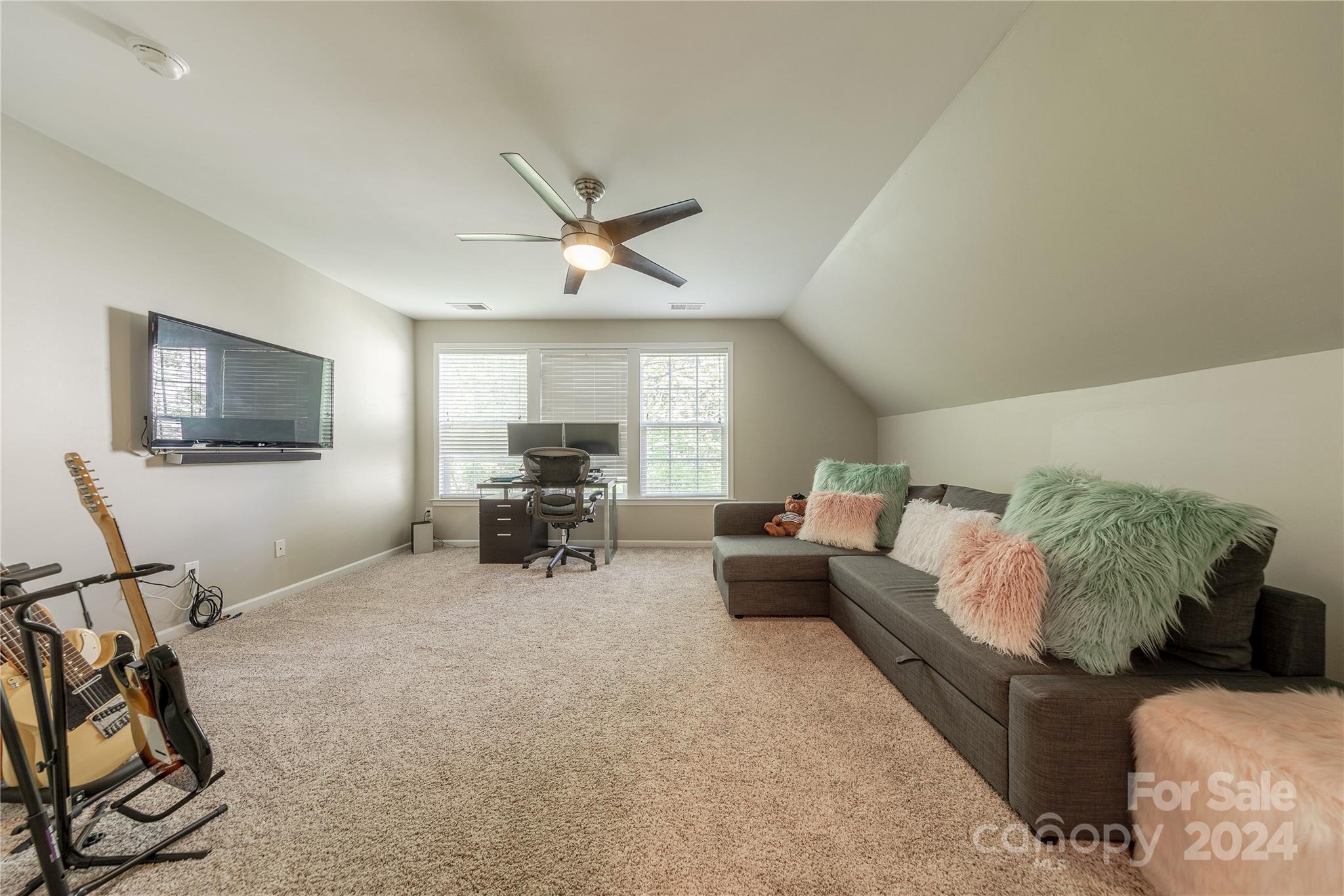 3101 Surreyhill Court