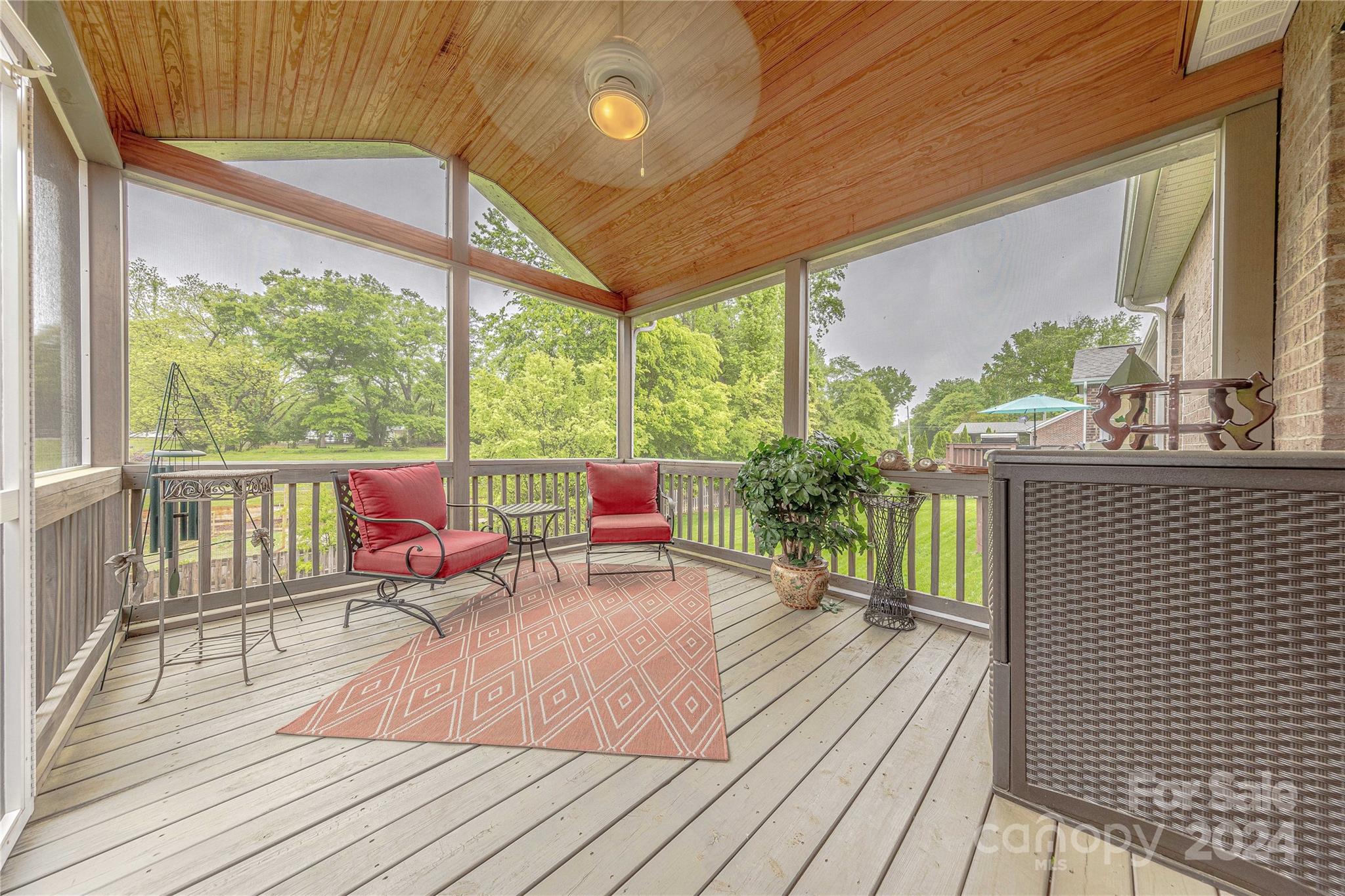 1818 Alden Oaks Lane