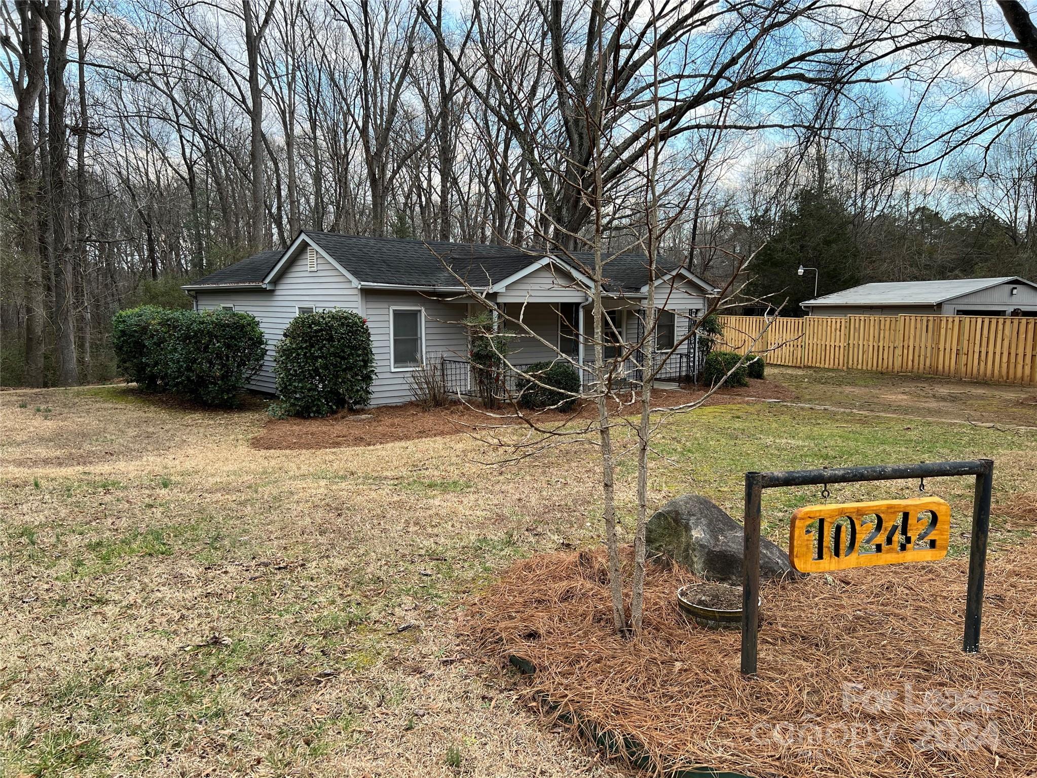 10242 Barberville Road