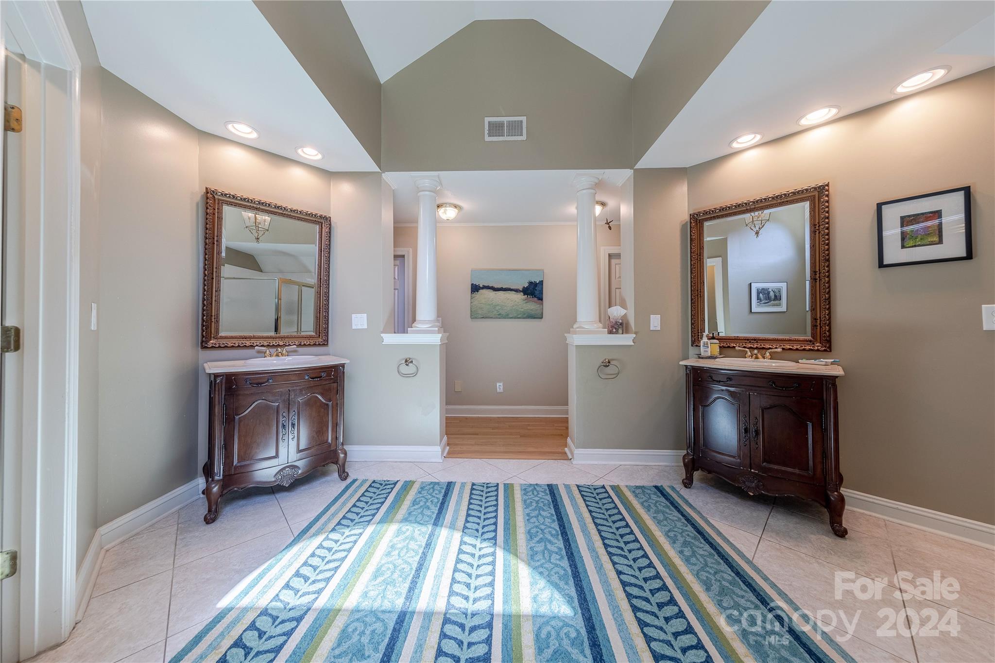 8628 Edgewood Grove Trail