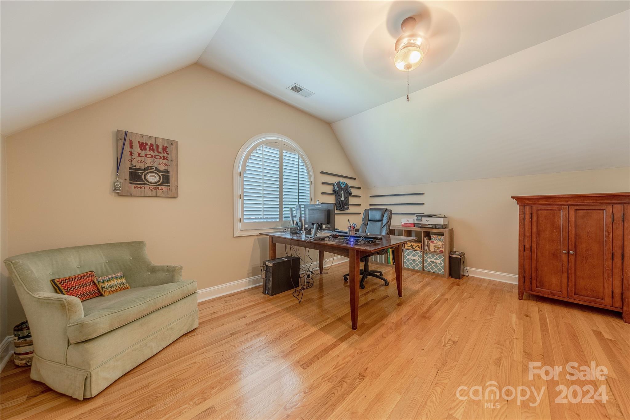 8628 Edgewood Grove Trail