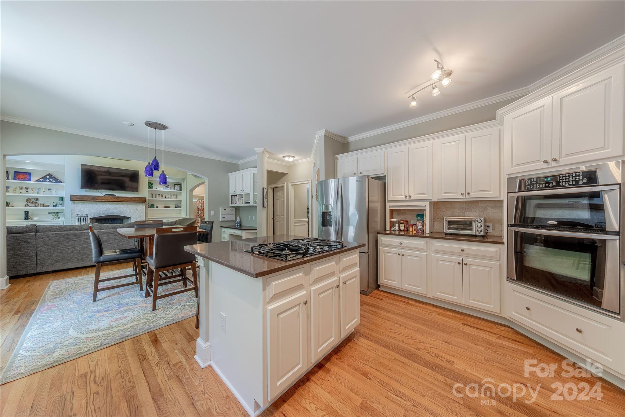 8628 Edgewood Grove Trail