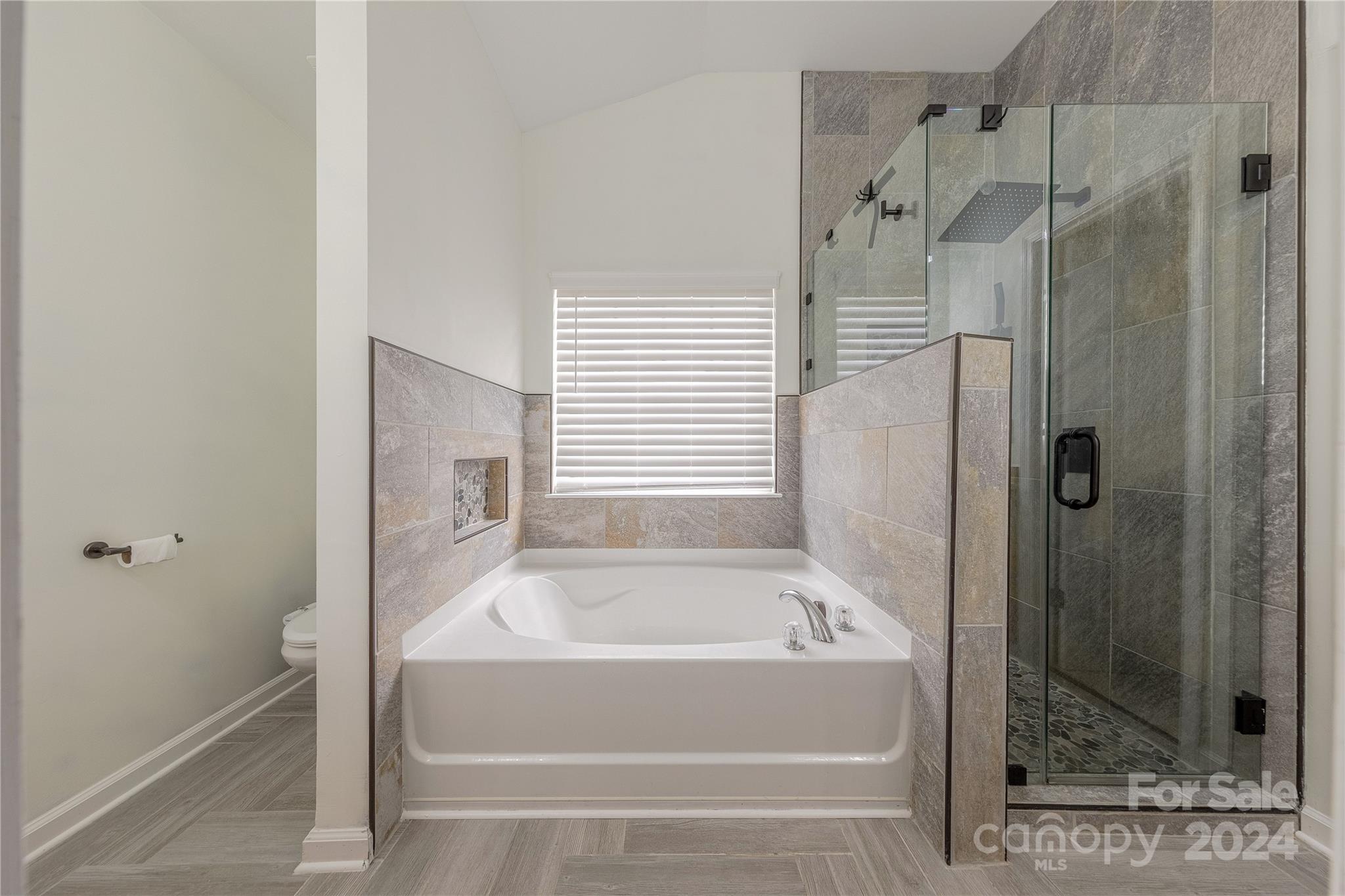 9680 Evanston Street NW