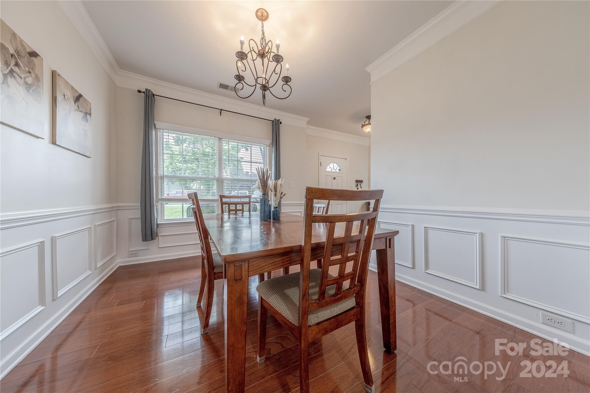 9680 Evanston Street NW