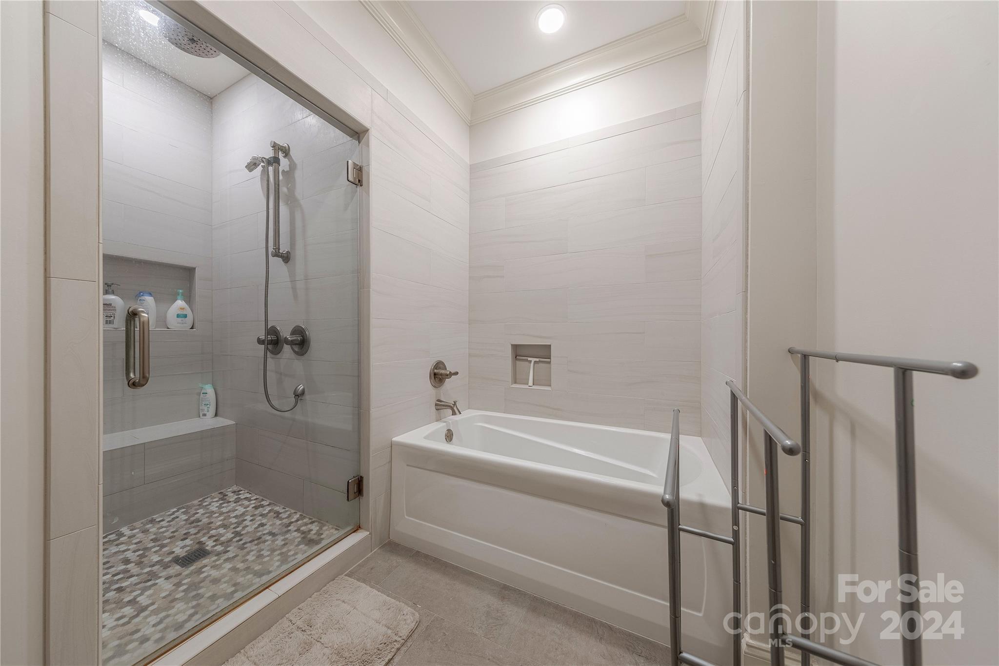 1021 Seminole Drive