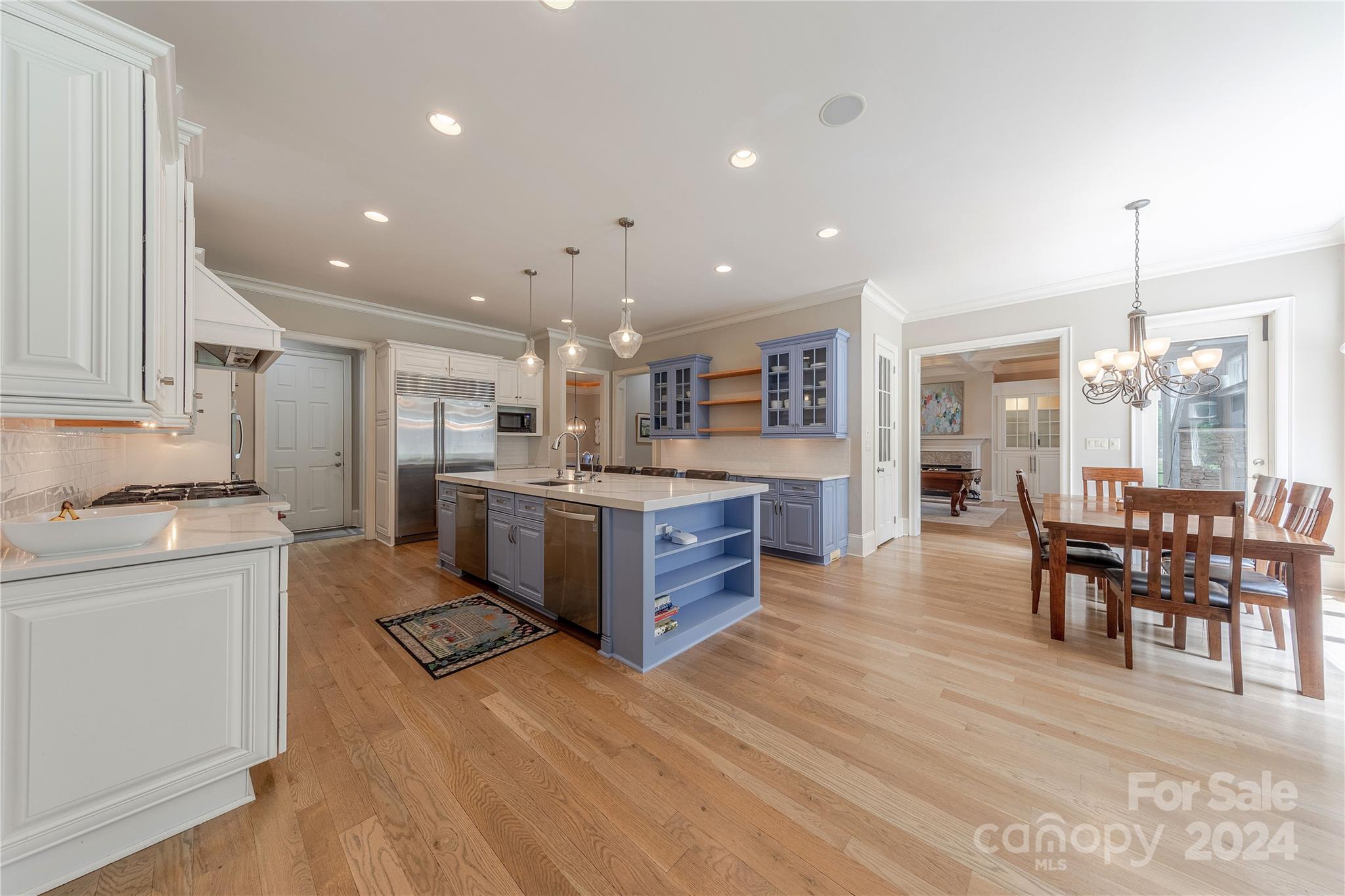 1021 Seminole Drive