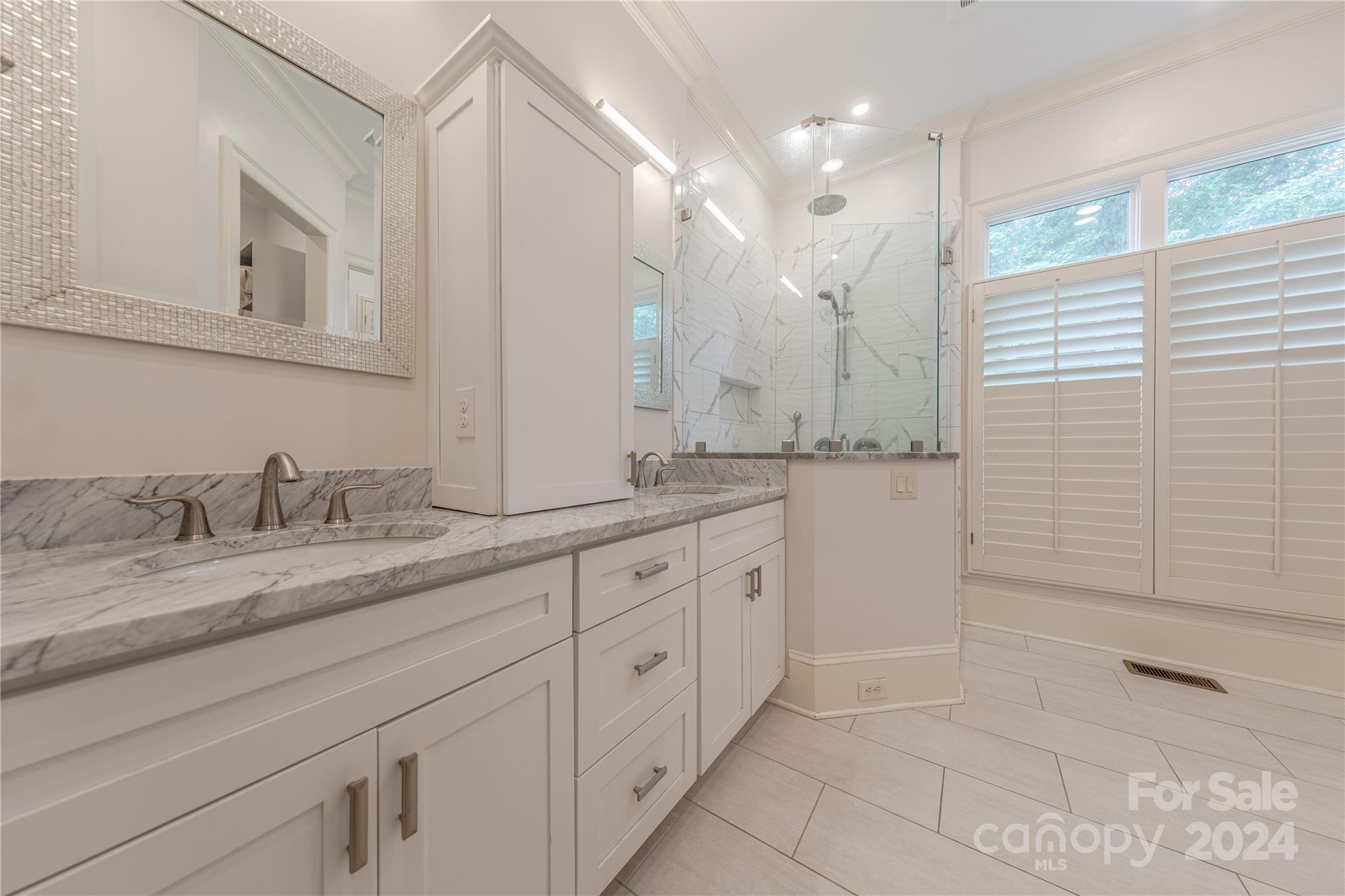1021 Seminole Drive