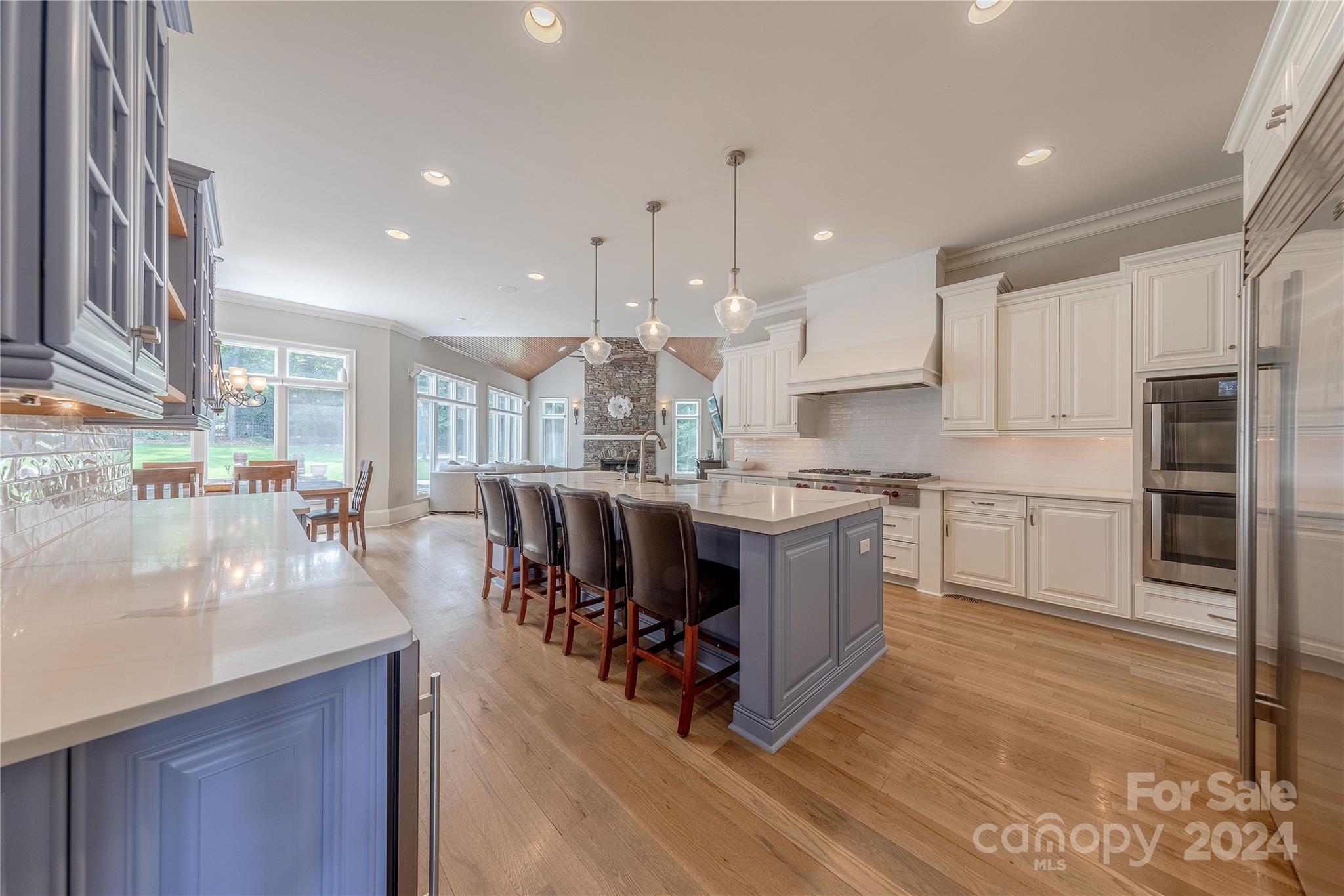 1021 Seminole Drive