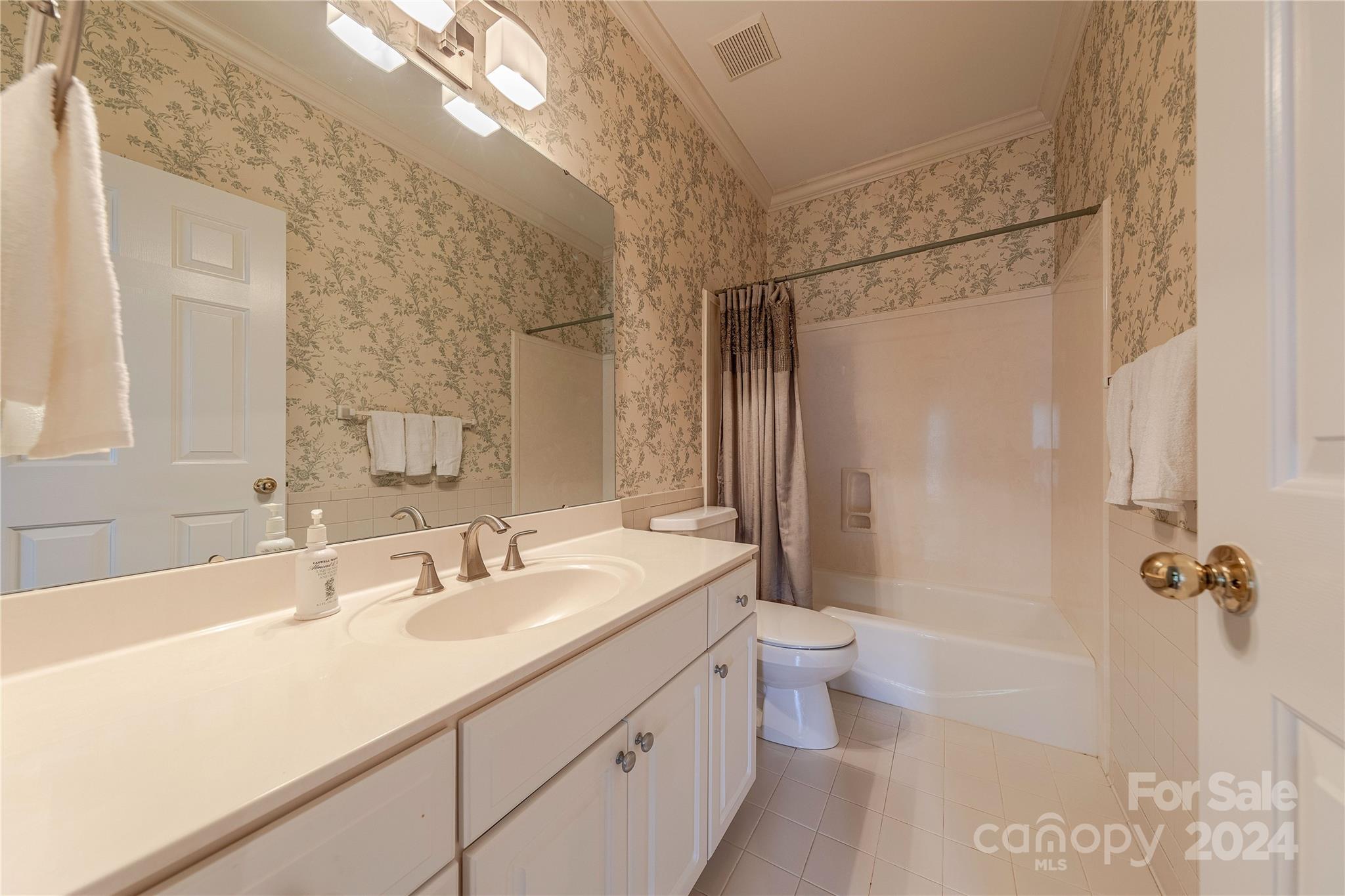 2316 Christensens Court
