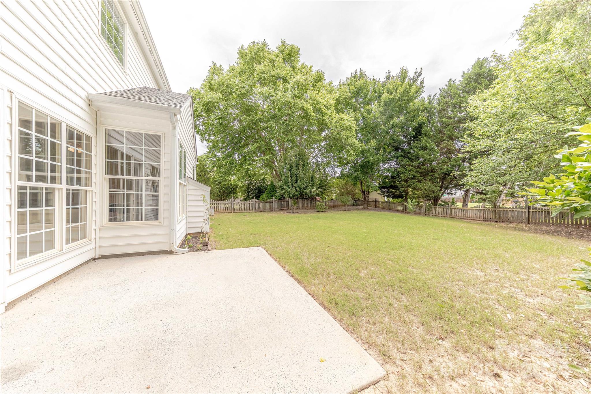 2715 Apple Twig Drive