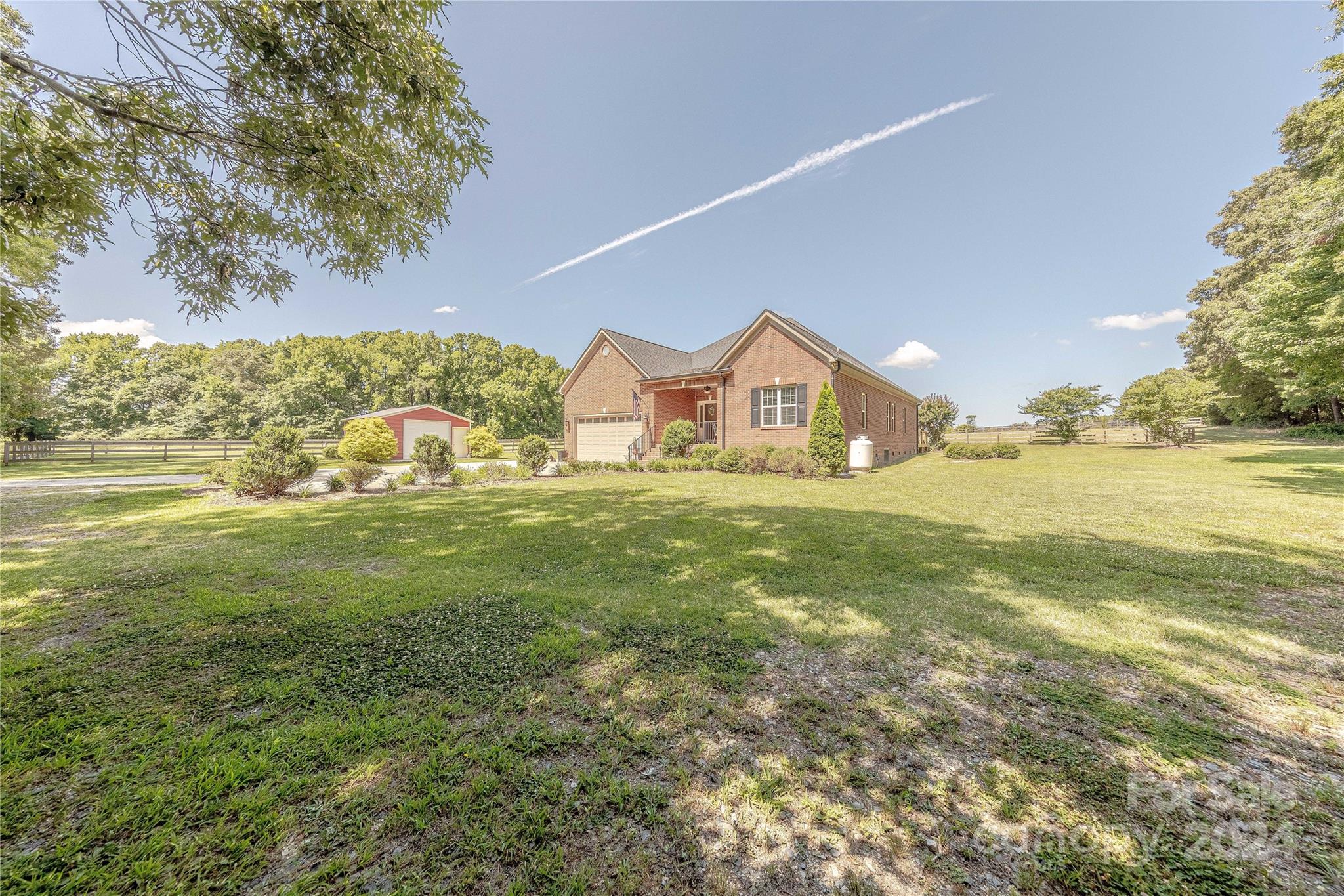3611 Crow Road