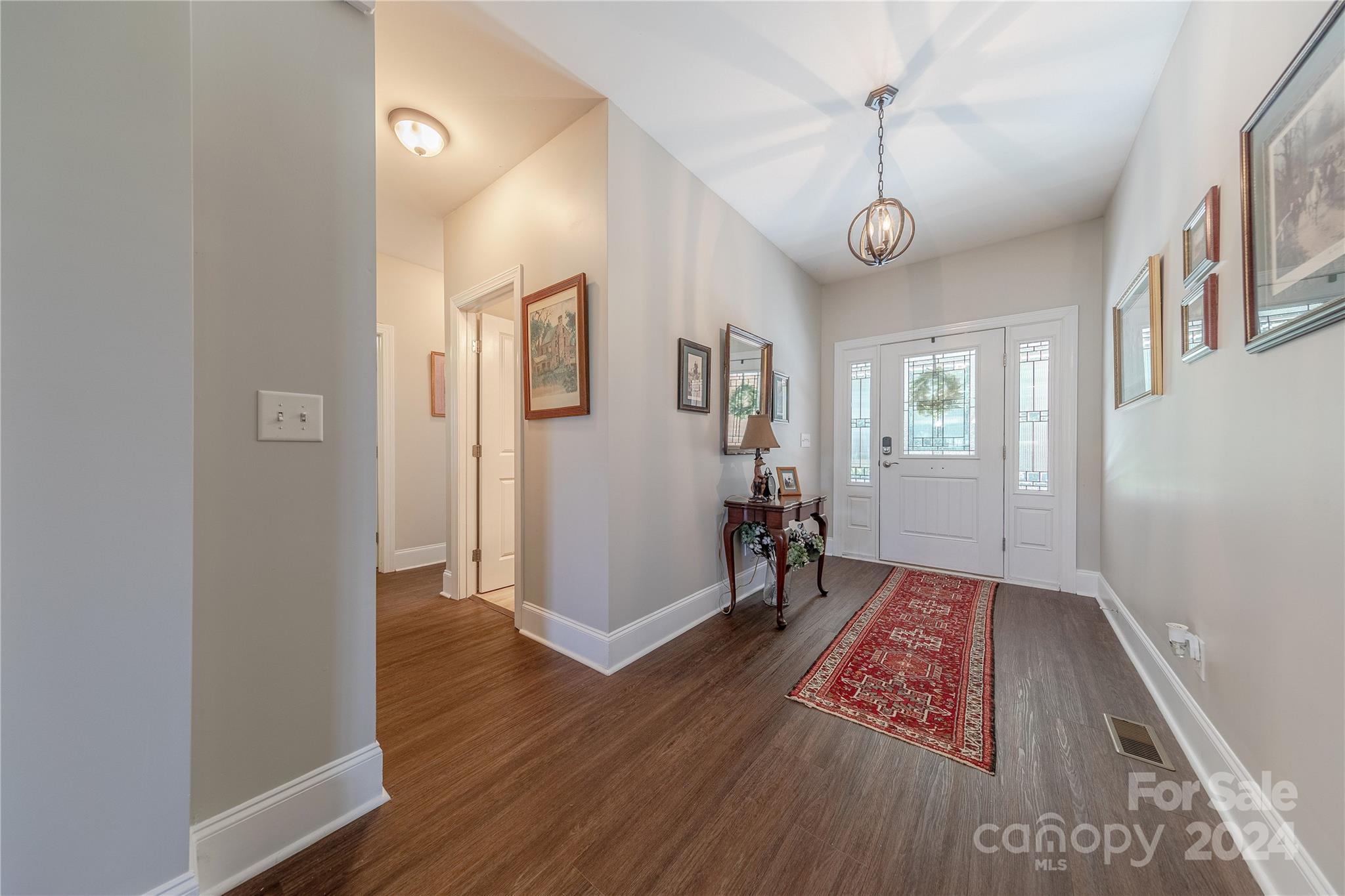 3611 Crow Road
