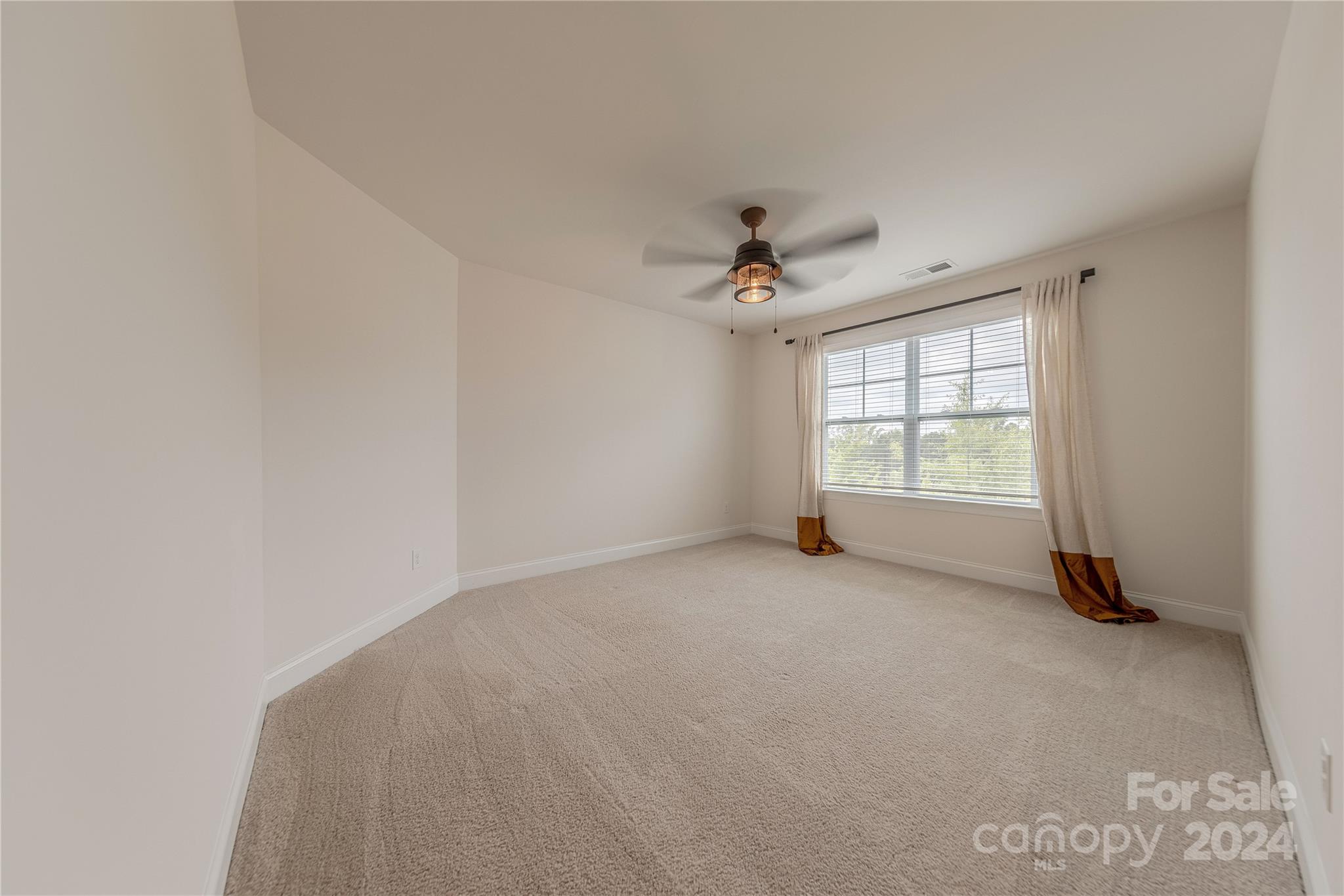6186 Artigas Drive