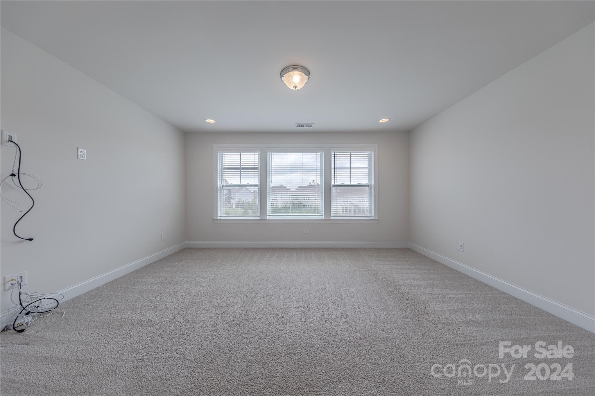 6186 Artigas Drive