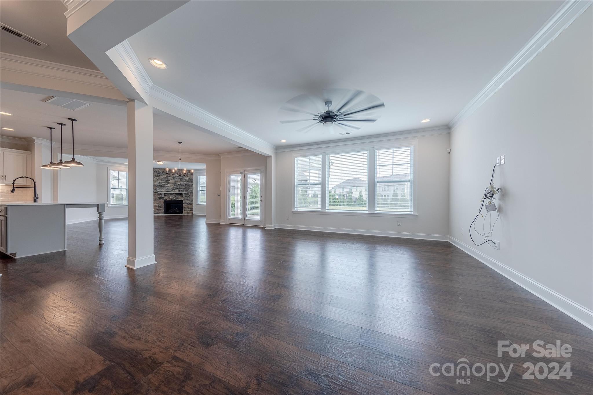6186 Artigas Drive