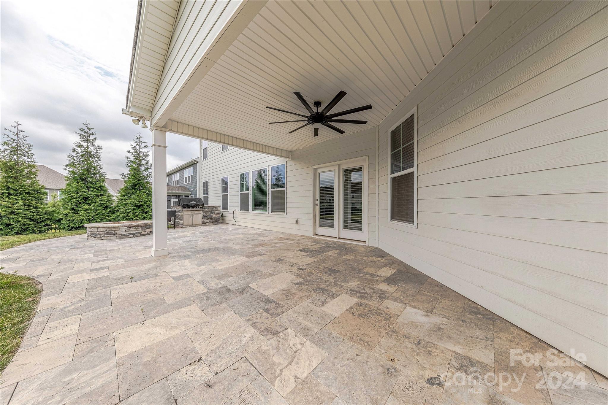 6186 Artigas Drive