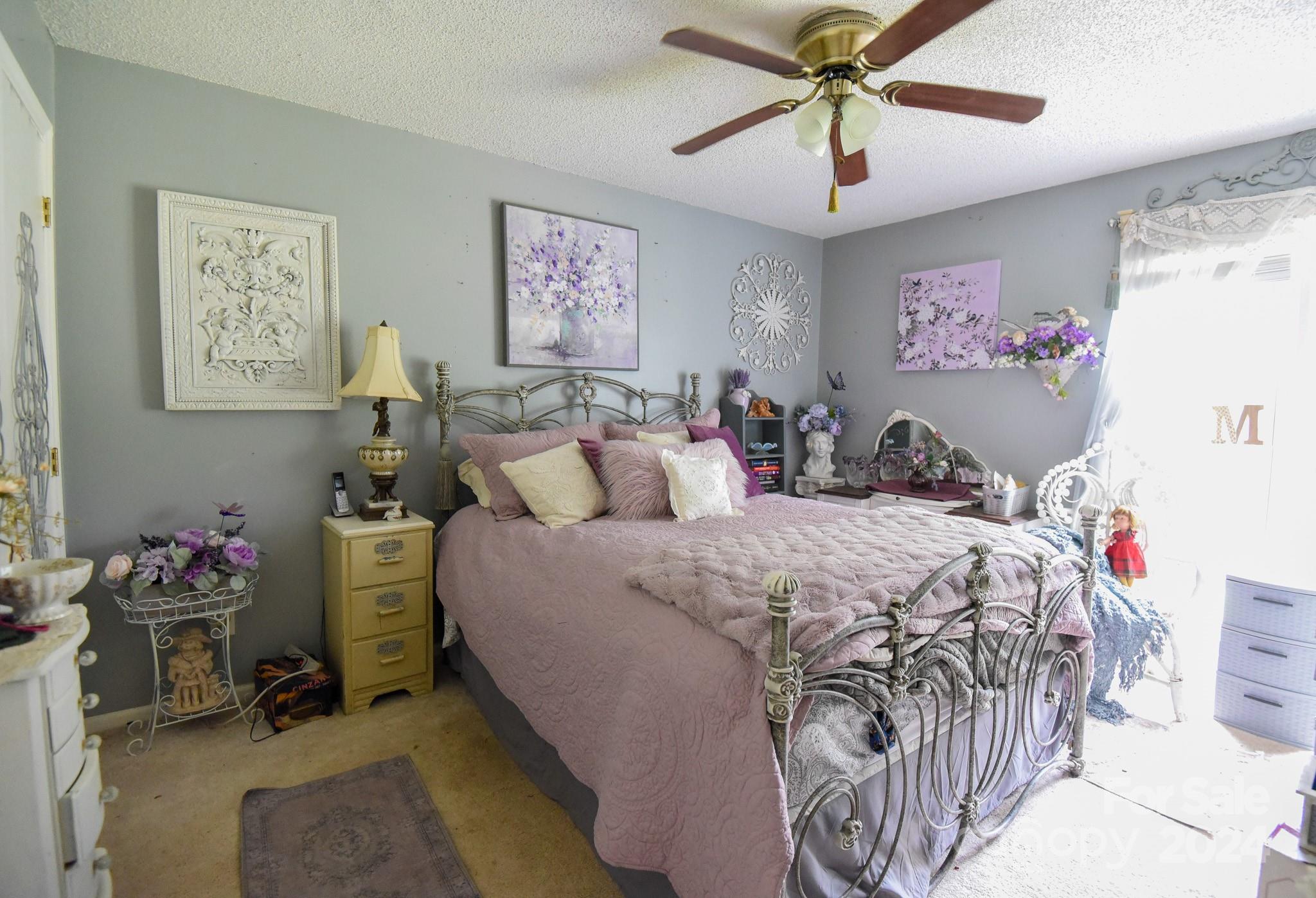 6906 Wyndbend Lane