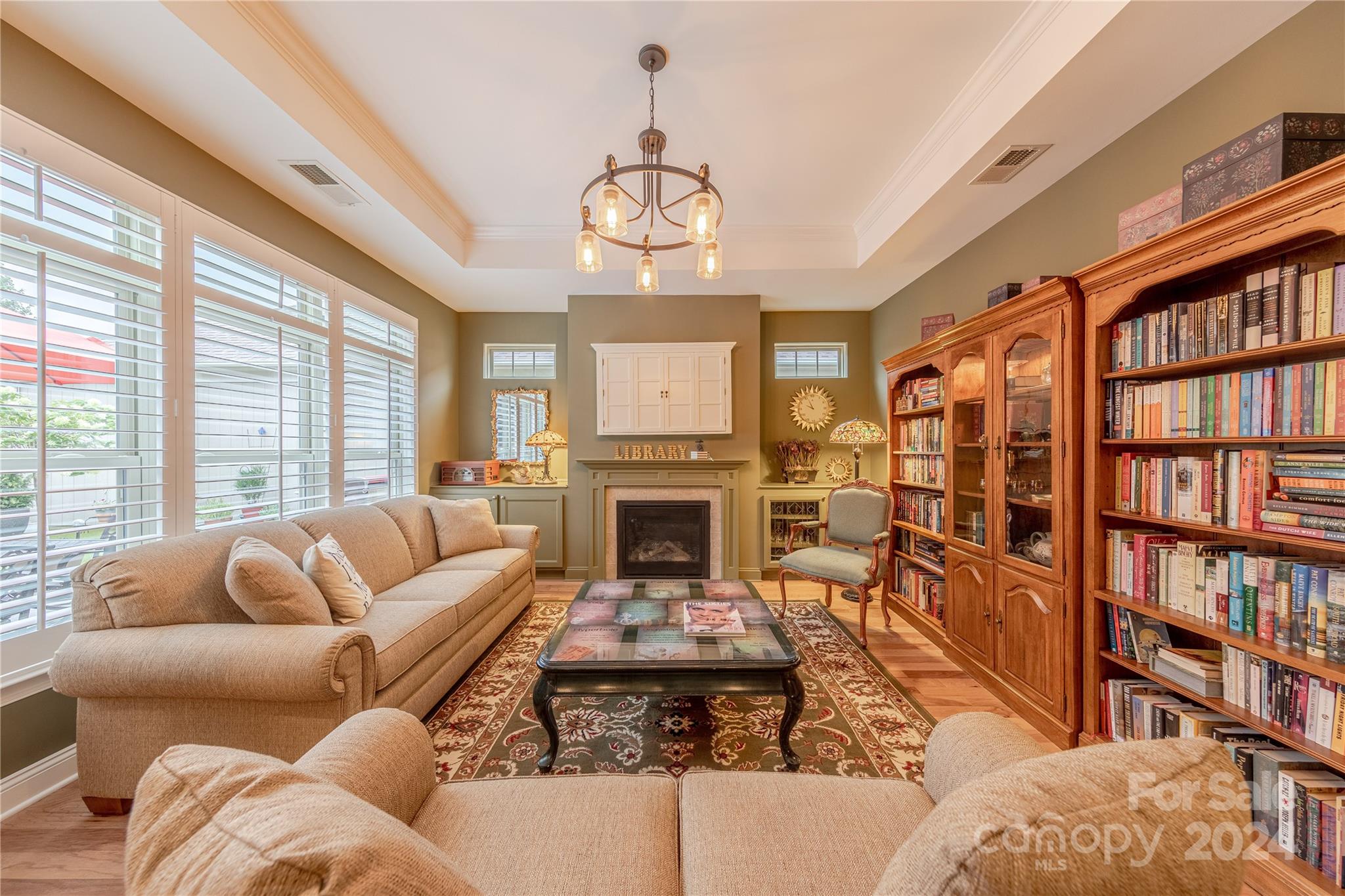 1202 Waypoint Court