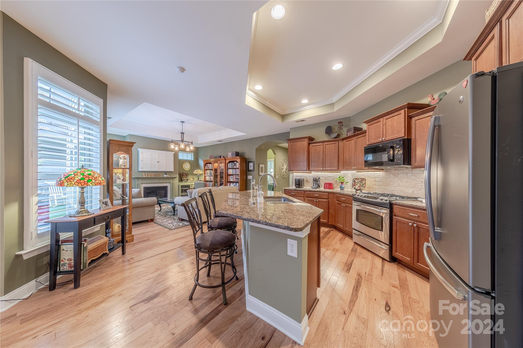 1202 Waypoint Court