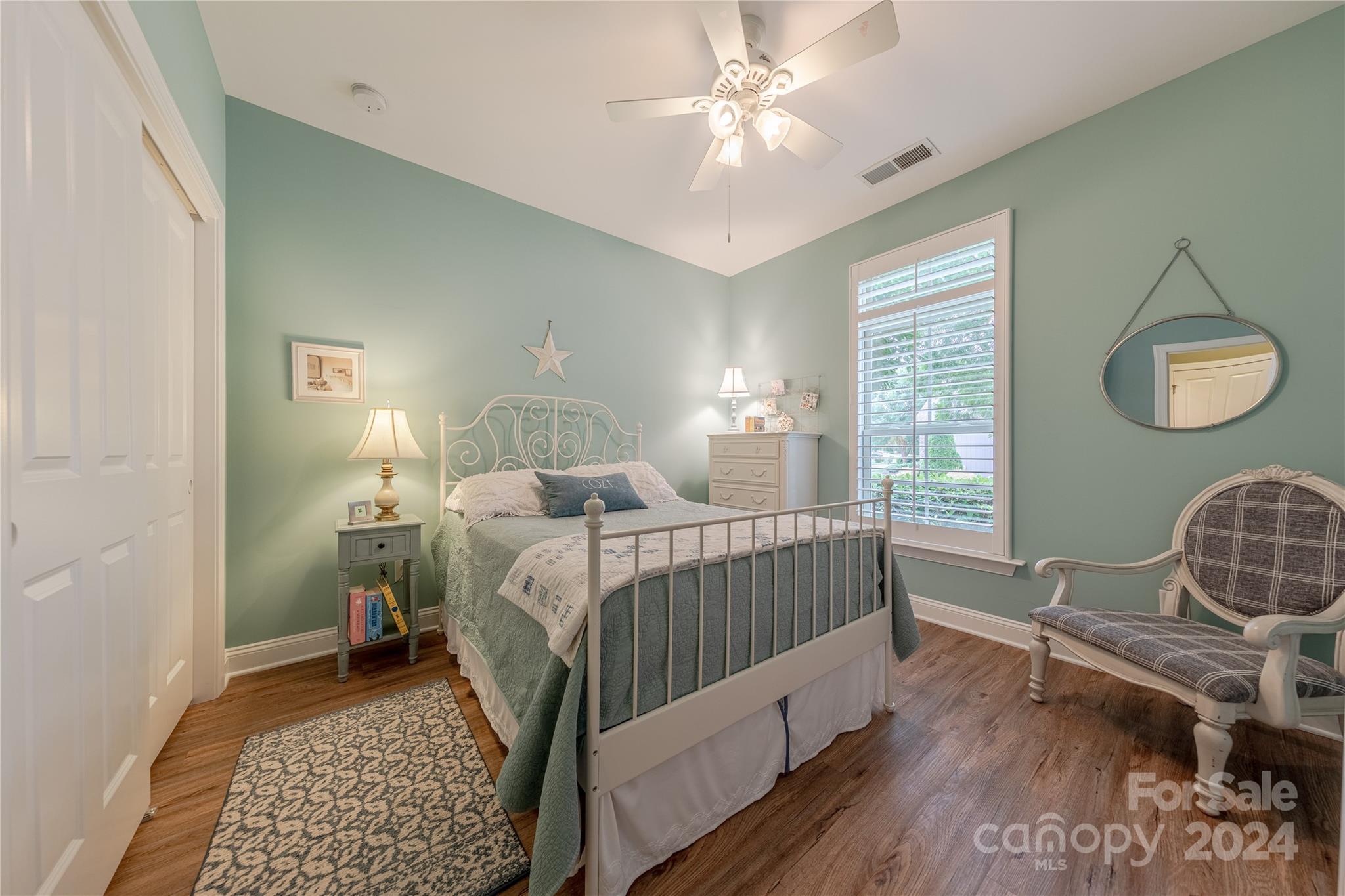 1202 Waypoint Court