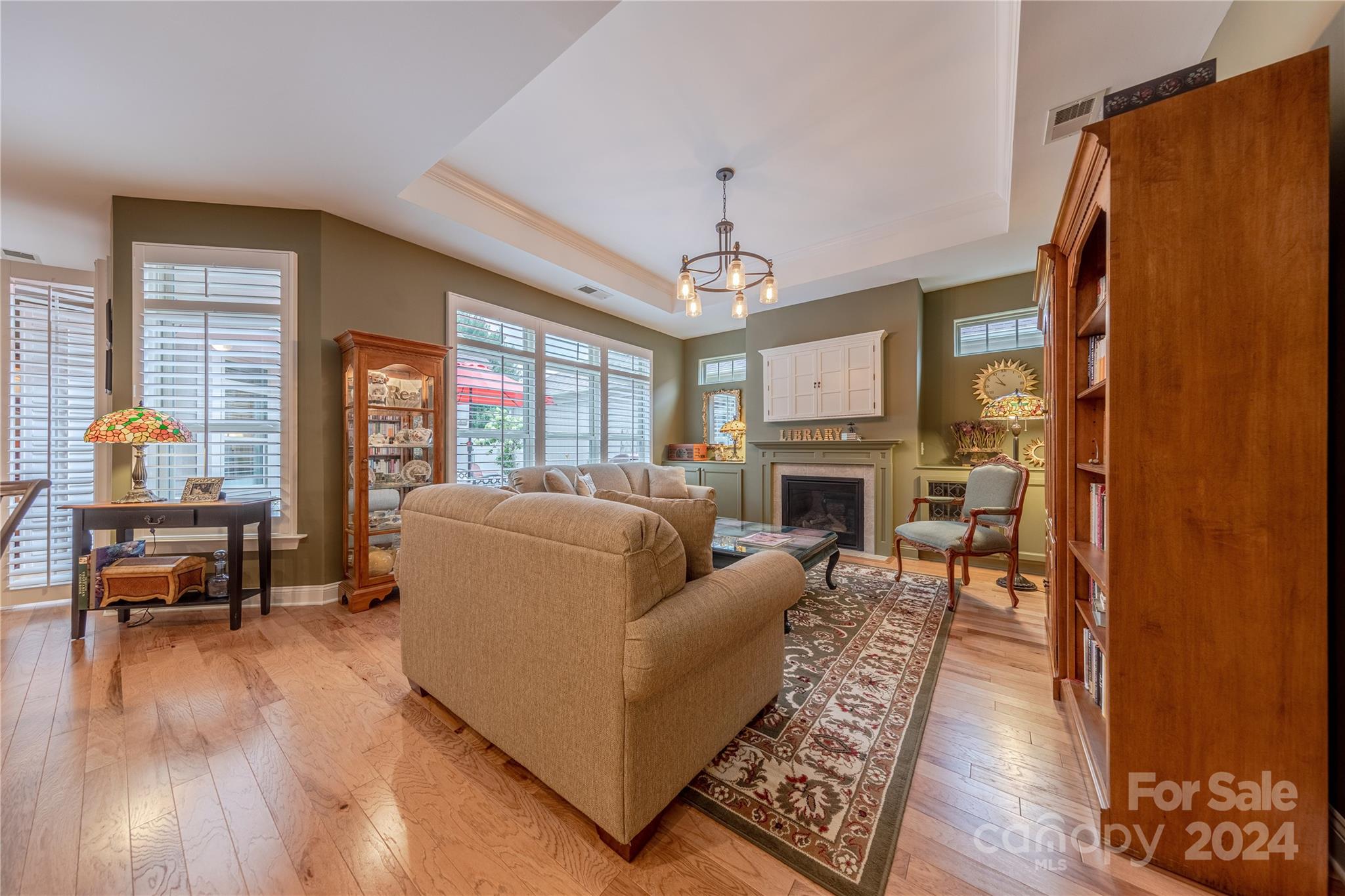 1202 Waypoint Court