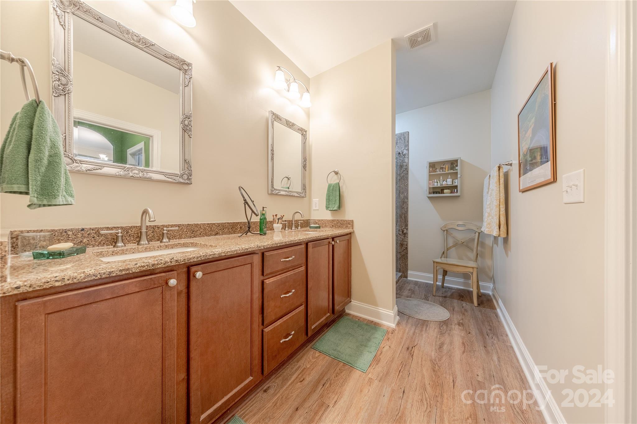 1202 Waypoint Court