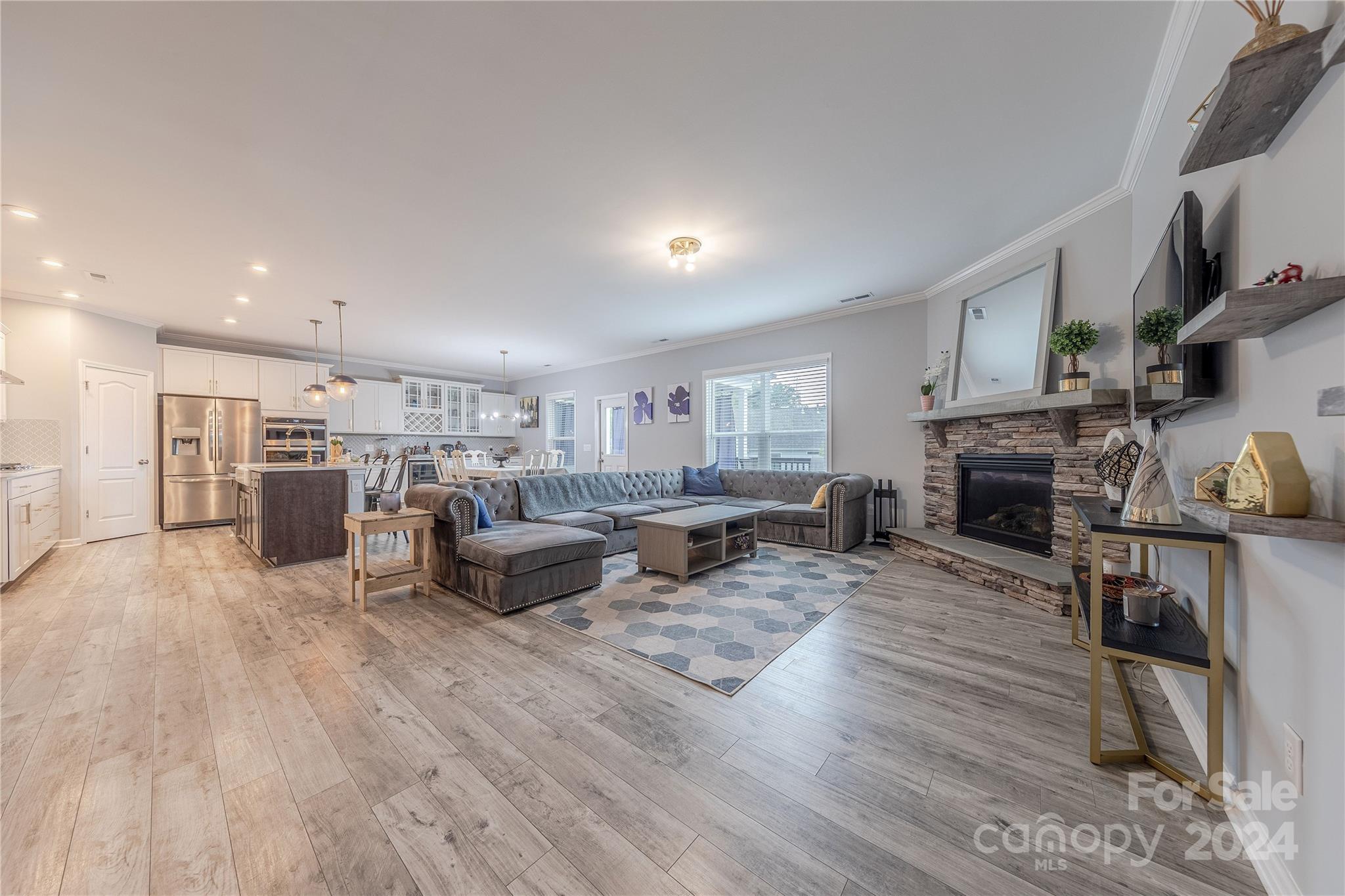 5333 Meadowcroft Way