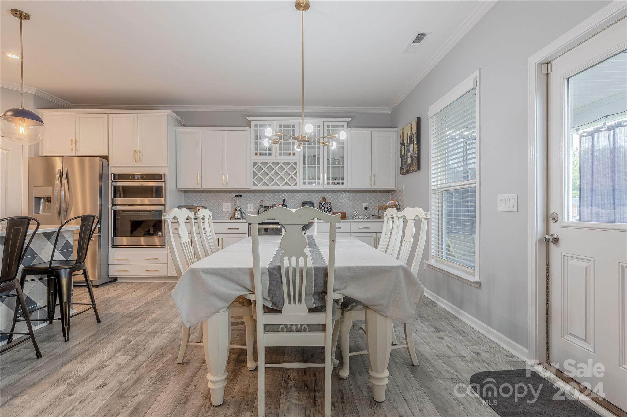 5333 Meadowcroft Way