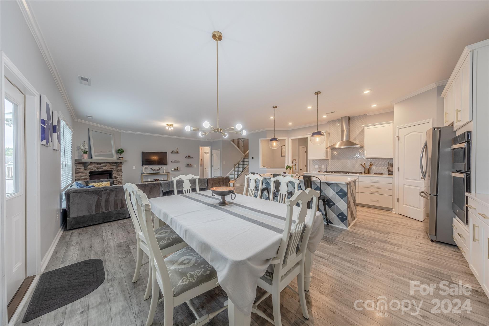 5333 Meadowcroft Way
