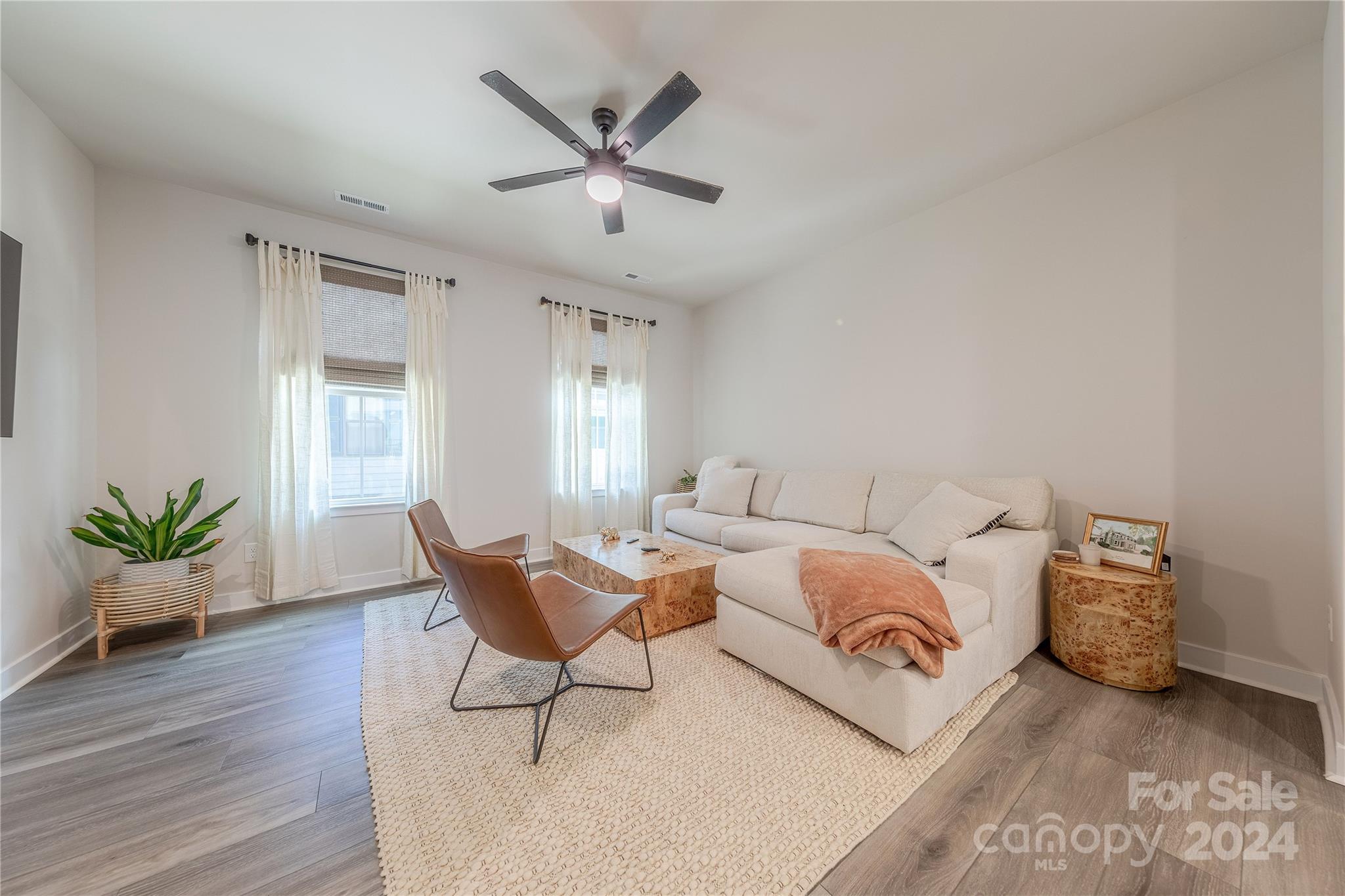 520 Ferncroft Court