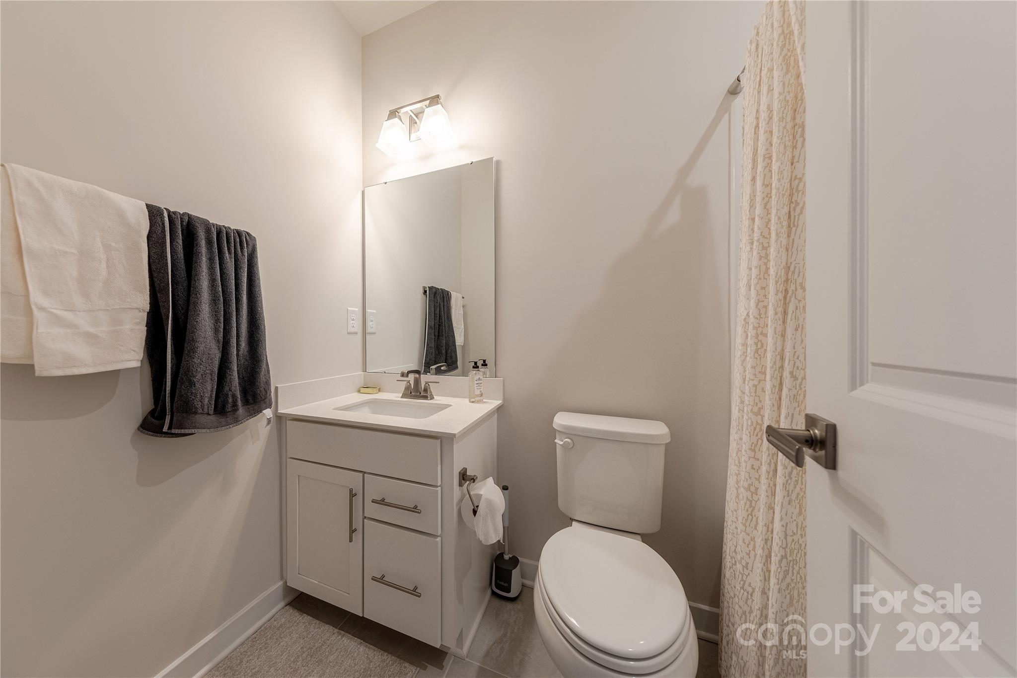 520 Ferncroft Court