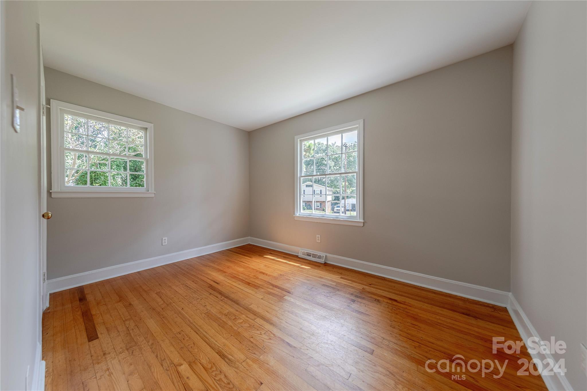 1310 Grovewood Drive