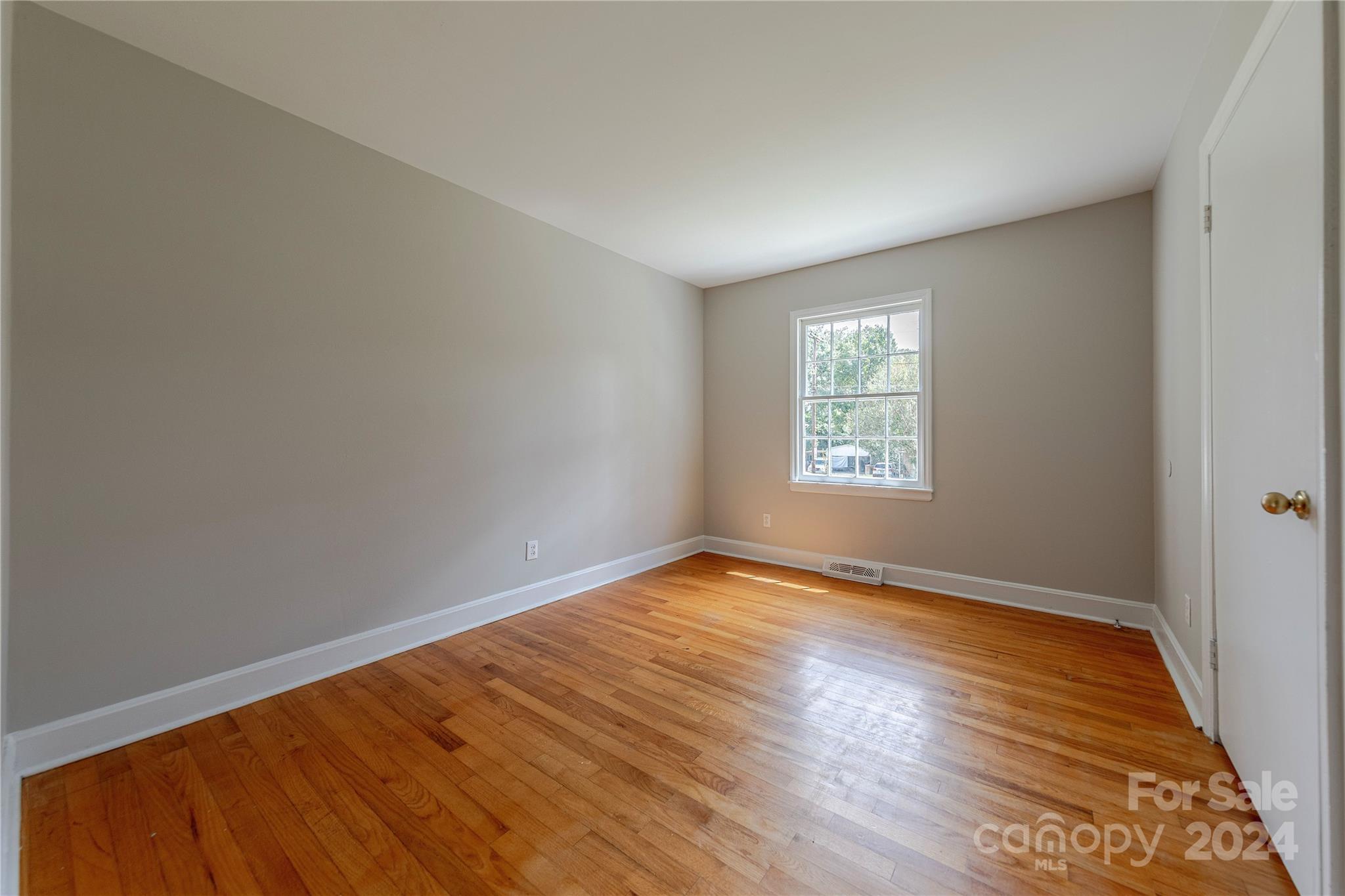 1310 Grovewood Drive